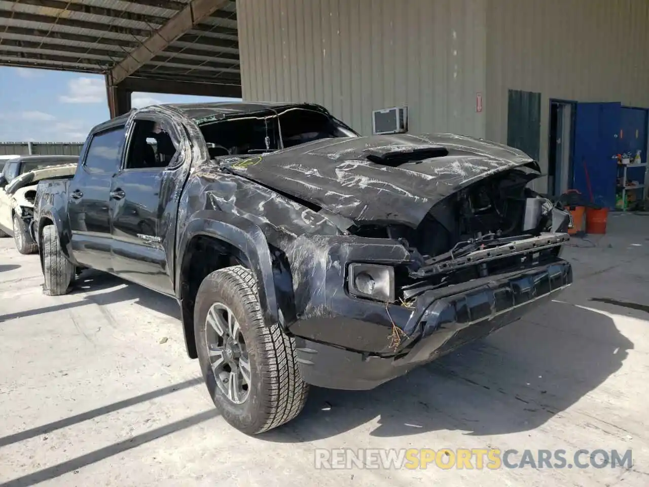 1 Photograph of a damaged car 3TMDZ5BN2KM058737 TOYOTA TACOMA 2019