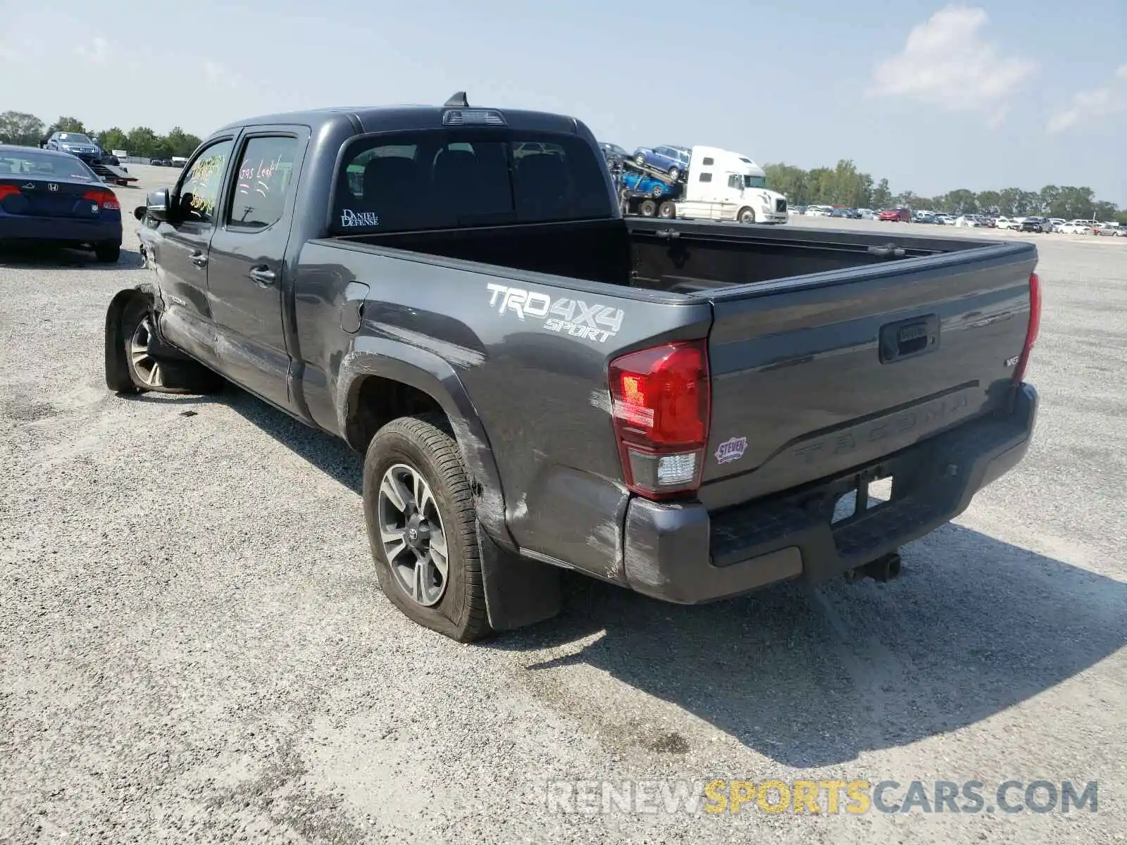 3 Photograph of a damaged car 3TMDZ5BN2KM066482 TOYOTA TACOMA 2019