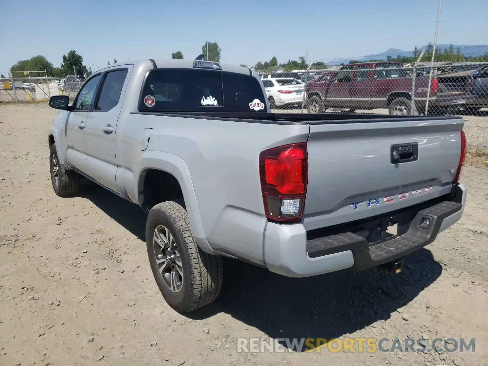 3 Photograph of a damaged car 3TMDZ5BN2KM066806 TOYOTA TACOMA 2019