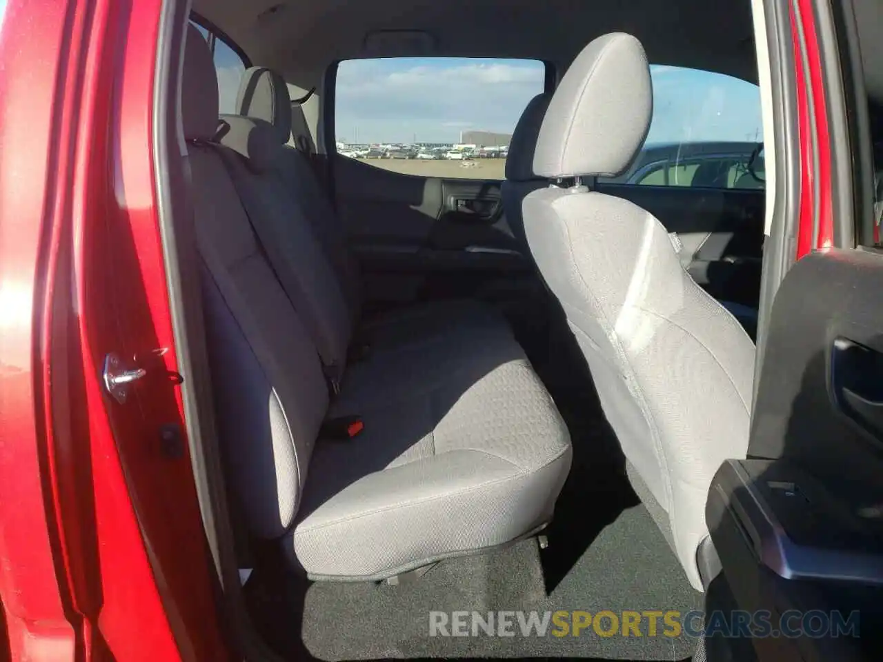 6 Photograph of a damaged car 3TMDZ5BN2KM067146 TOYOTA TACOMA 2019