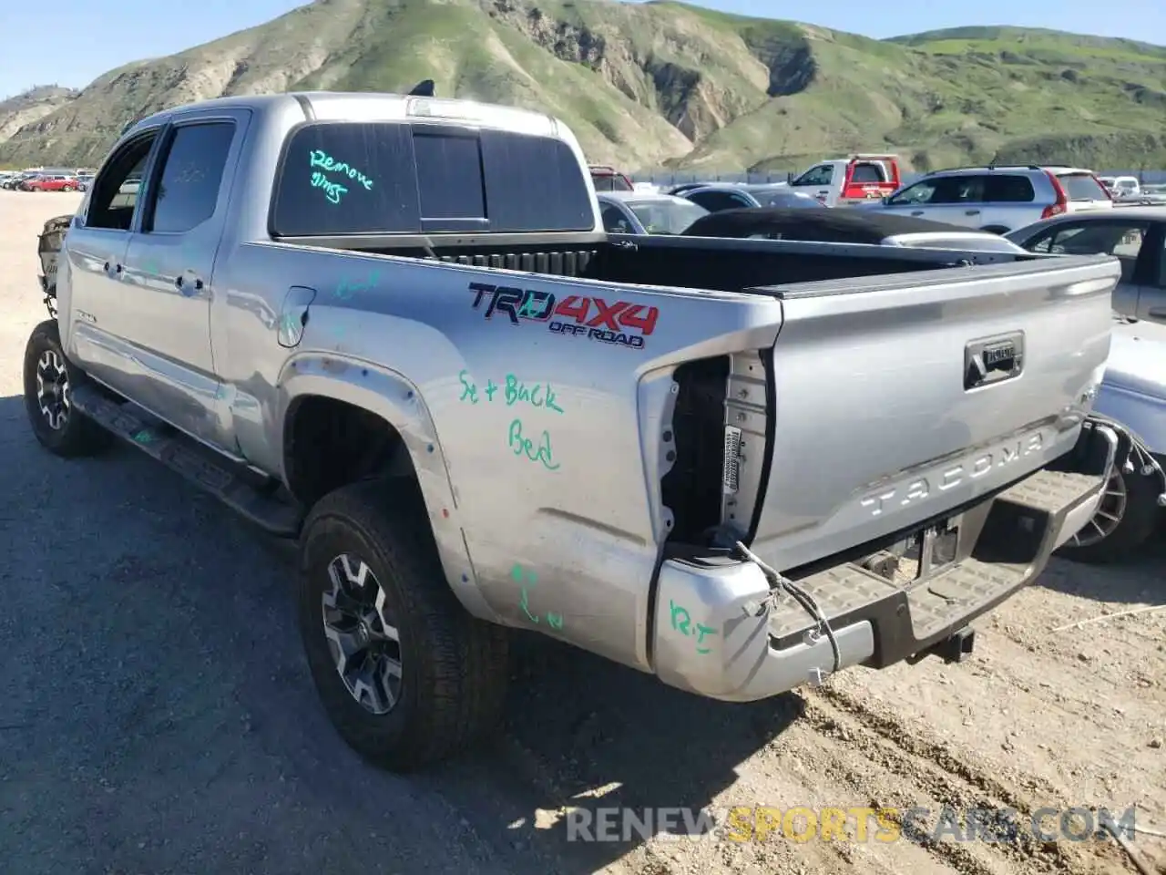 3 Photograph of a damaged car 3TMDZ5BN2KM067602 TOYOTA TACOMA 2019