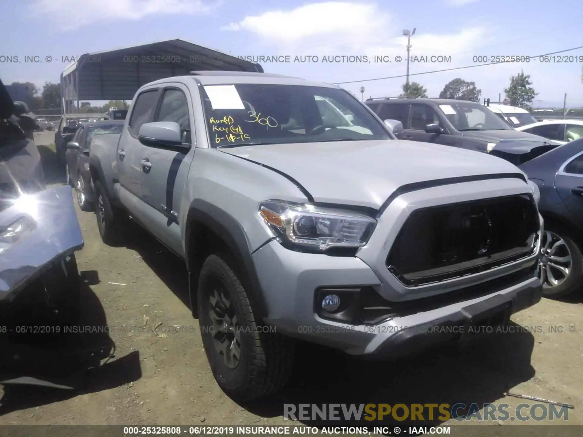 1 Photograph of a damaged car 3TMDZ5BN2KM070774 TOYOTA TACOMA 2019