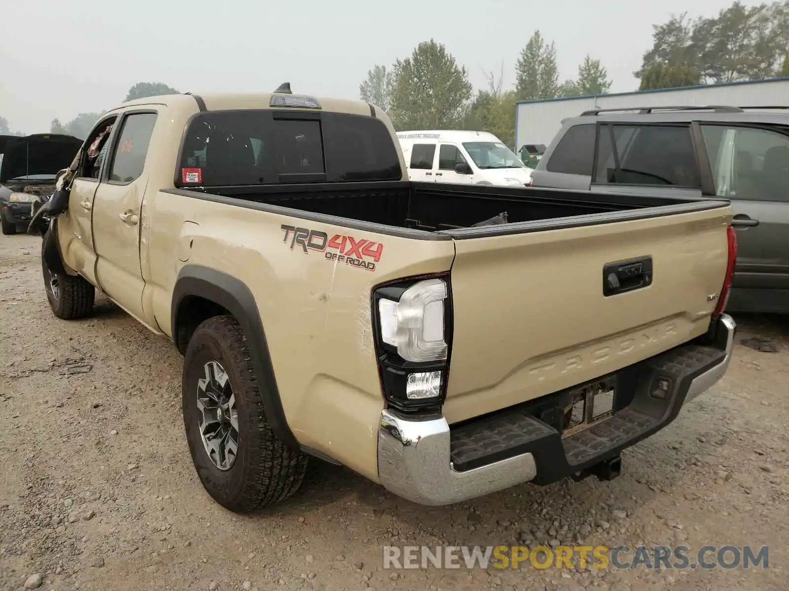 3 Photograph of a damaged car 3TMDZ5BN2KM072010 TOYOTA TACOMA 2019