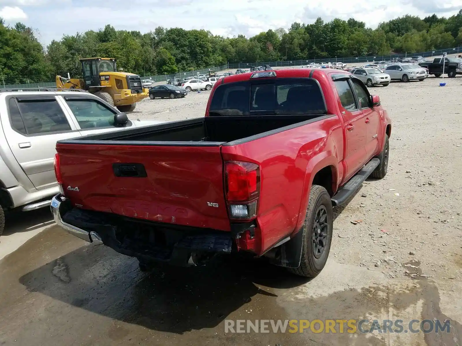 4 Photograph of a damaged car 3TMDZ5BN2KM076154 TOYOTA TACOMA 2019