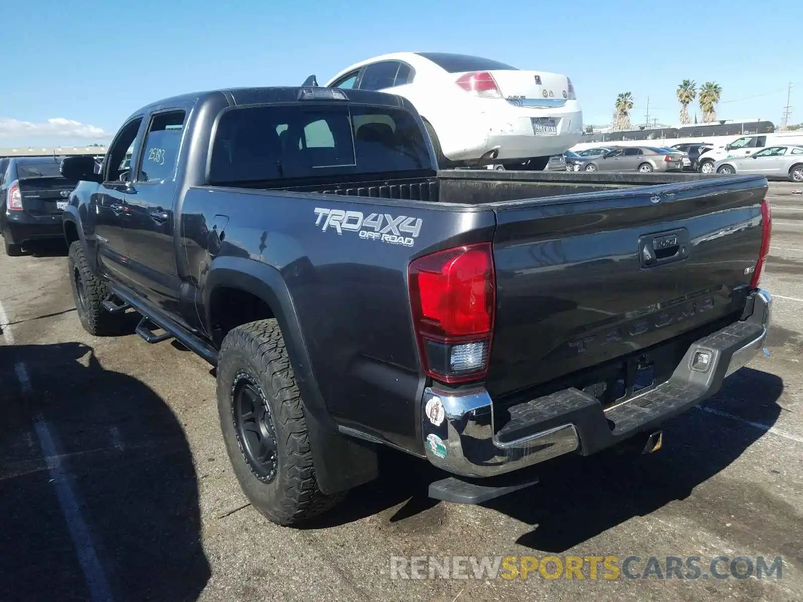 3 Photograph of a damaged car 3TMDZ5BN3KM058195 TOYOTA TACOMA 2019