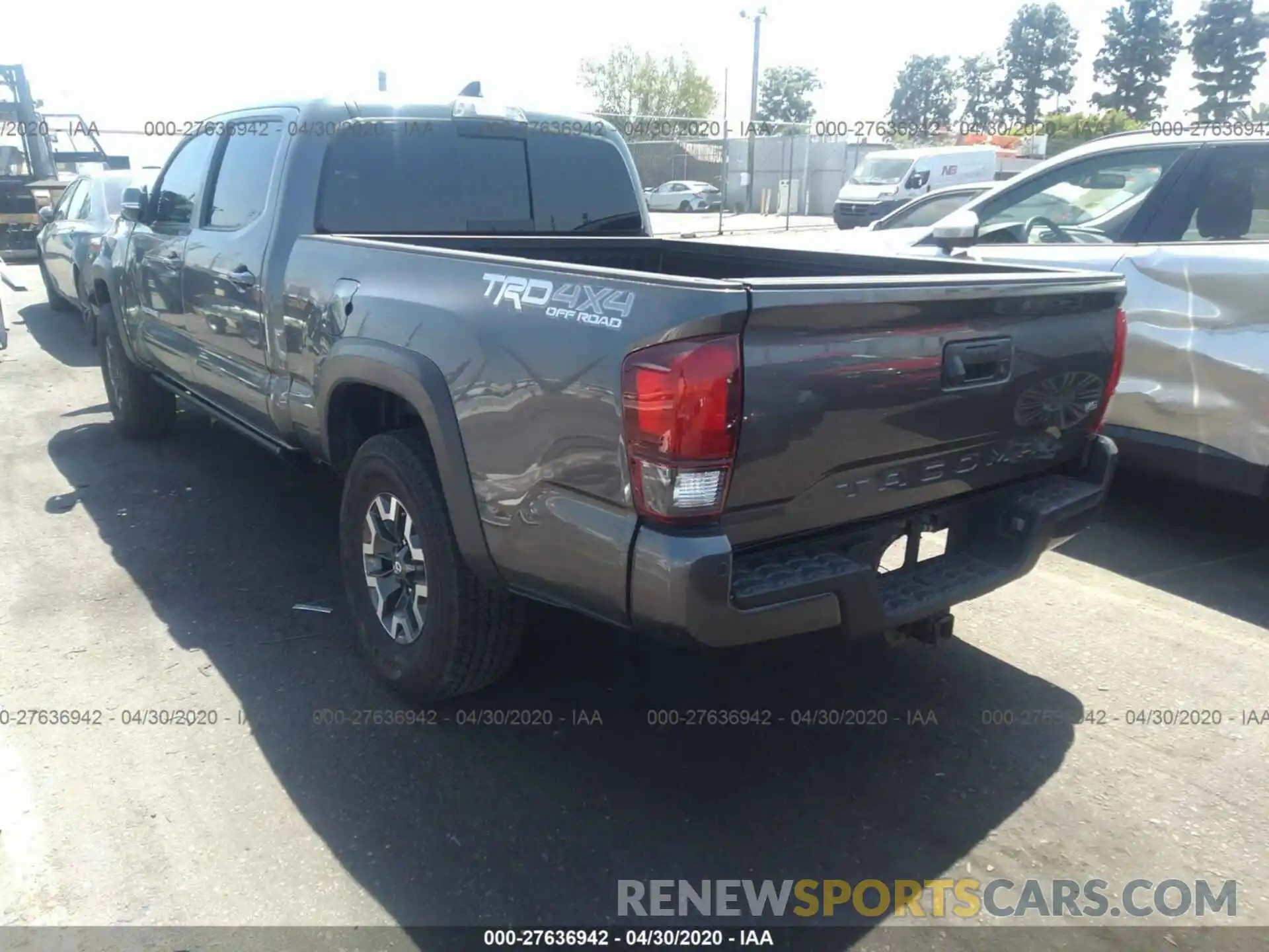 3 Photograph of a damaged car 3TMDZ5BN3KM066264 TOYOTA TACOMA 2019