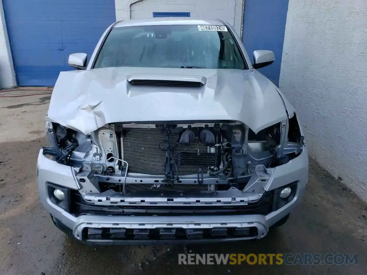 5 Photograph of a damaged car 3TMDZ5BN3KM066510 TOYOTA TACOMA 2019