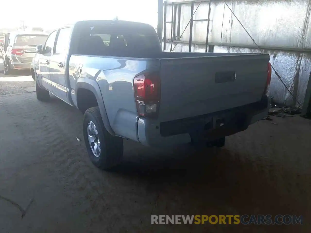 3 Photograph of a damaged car 3TMDZ5BN3KM067575 TOYOTA TACOMA 2019