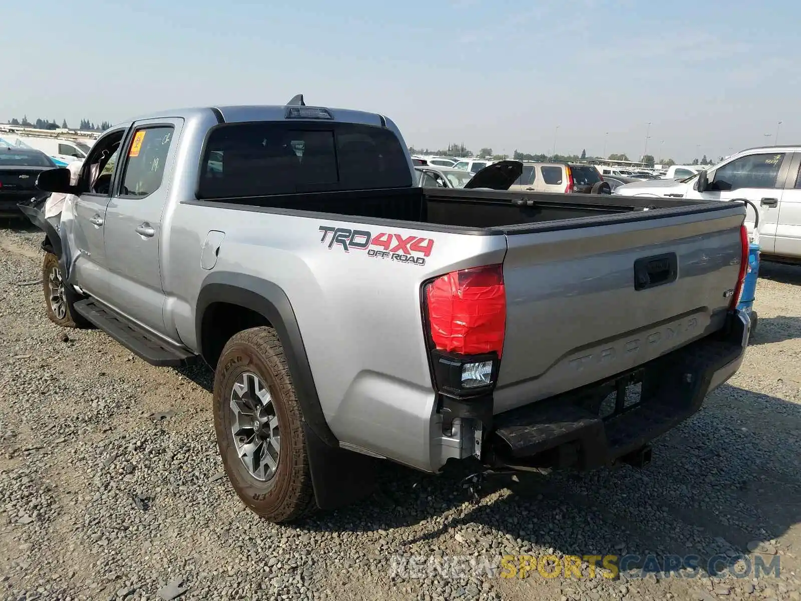 3 Photograph of a damaged car 3TMDZ5BN3KM074879 TOYOTA TACOMA 2019