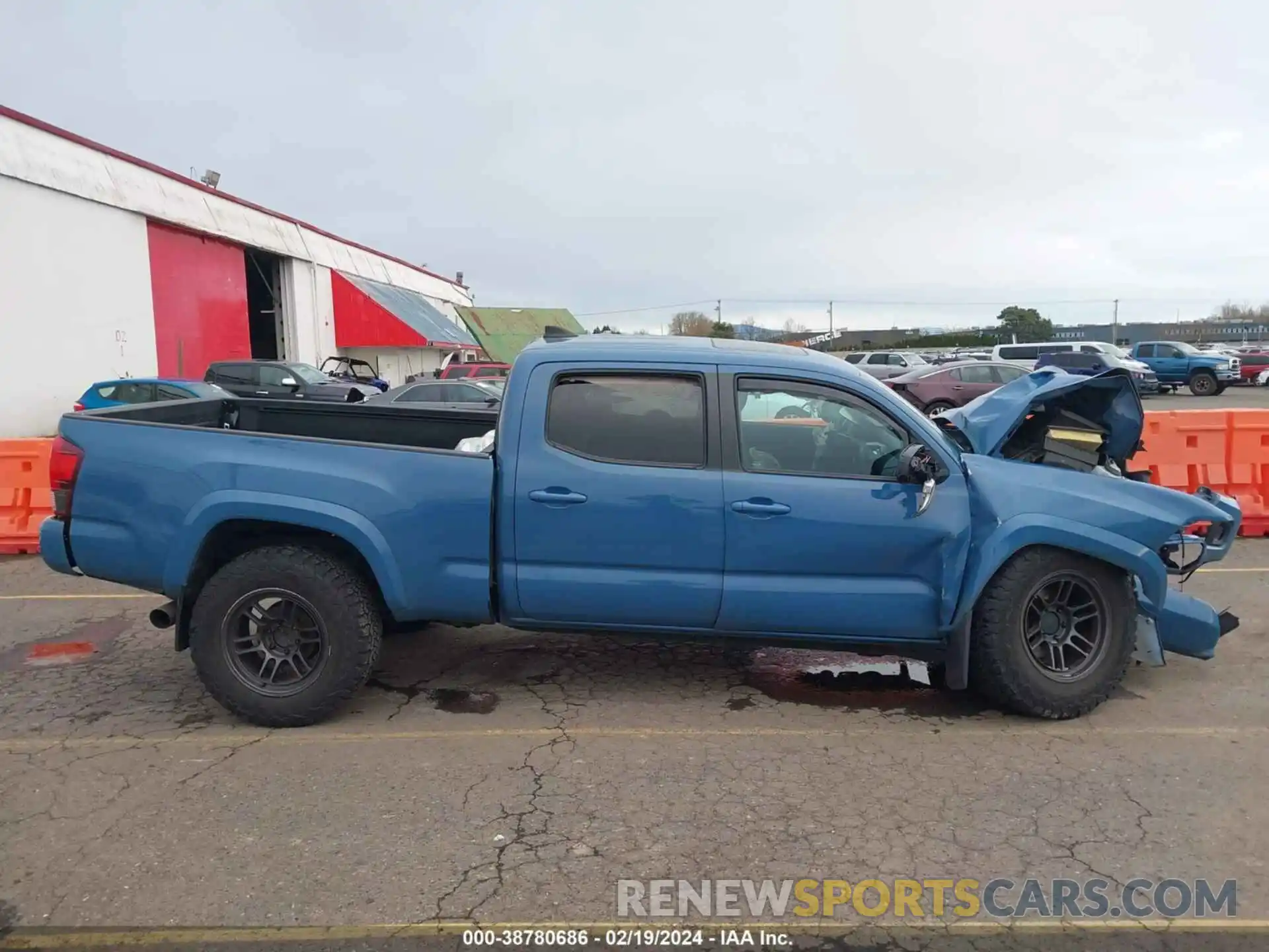 12 Photograph of a damaged car 3TMDZ5BN3KM075269 TOYOTA TACOMA 2019