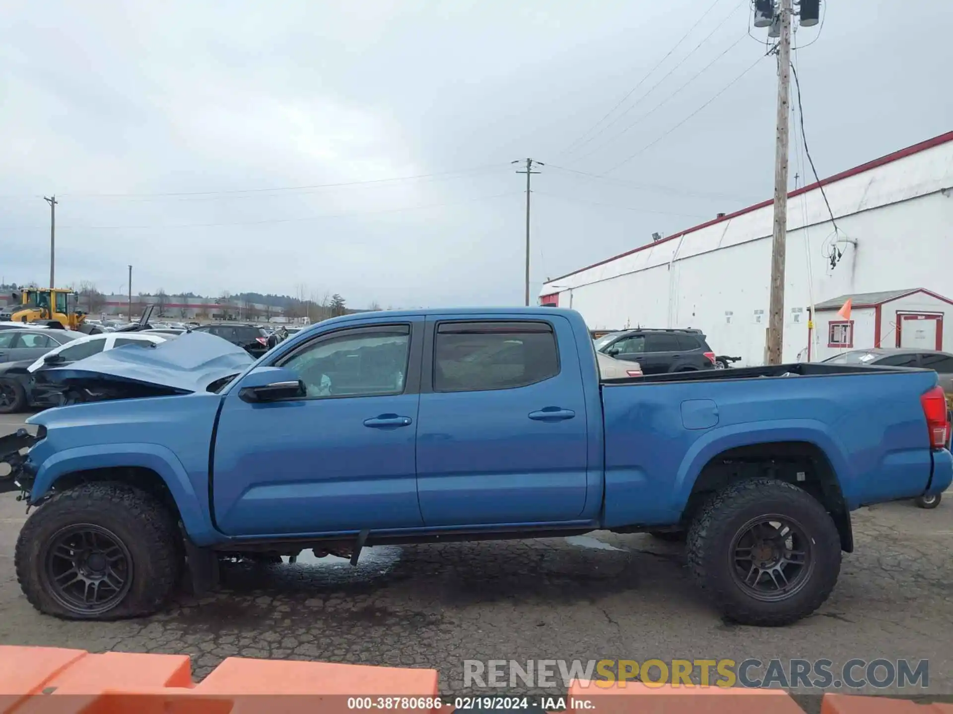 13 Photograph of a damaged car 3TMDZ5BN3KM075269 TOYOTA TACOMA 2019