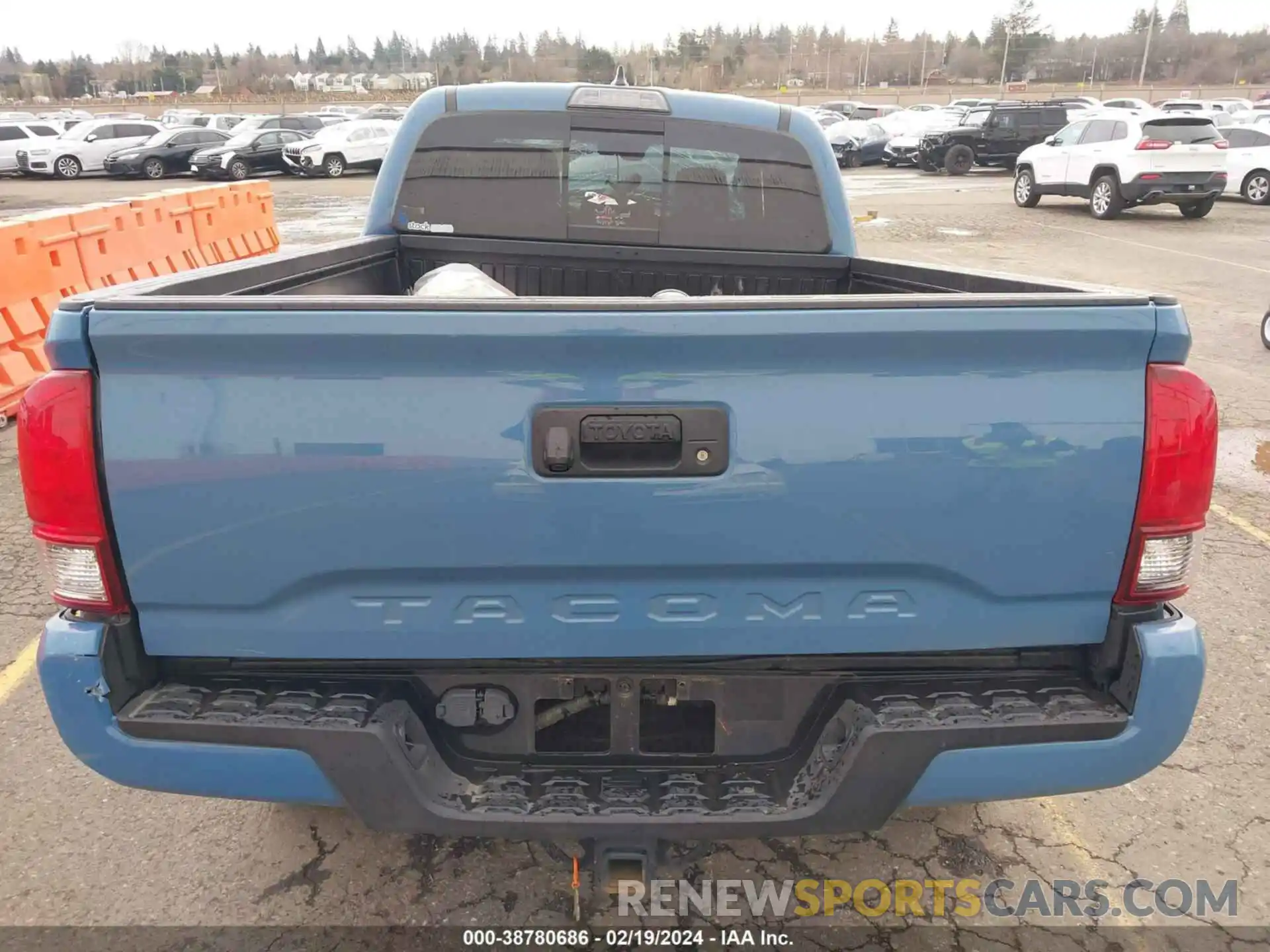 15 Photograph of a damaged car 3TMDZ5BN3KM075269 TOYOTA TACOMA 2019