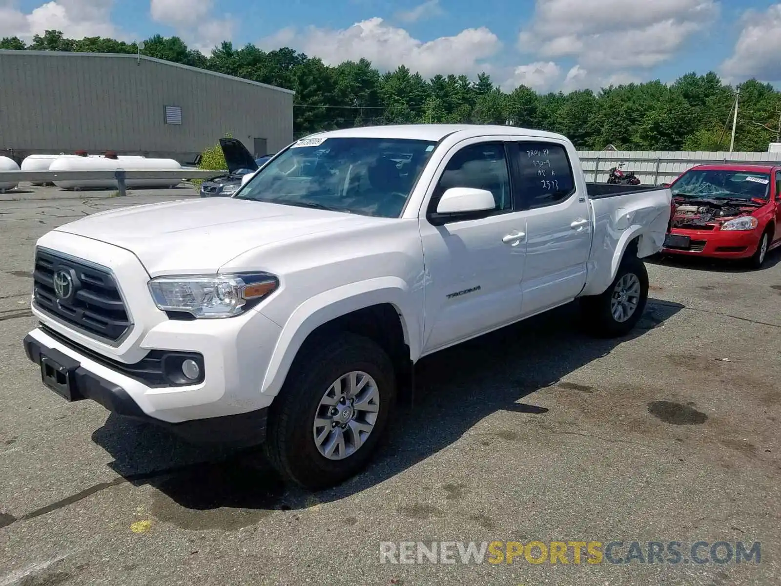 2 Photograph of a damaged car 3TMDZ5BN4KM057167 TOYOTA TACOMA 2019