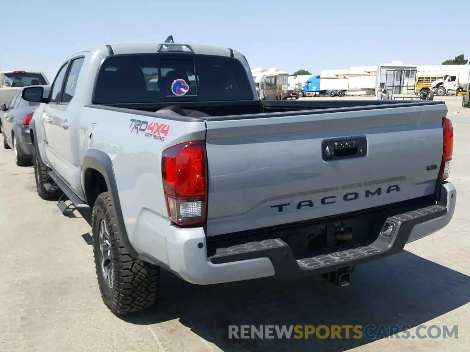 3 Photograph of a damaged car 3TMDZ5BN4KM057413 TOYOTA TACOMA 2019