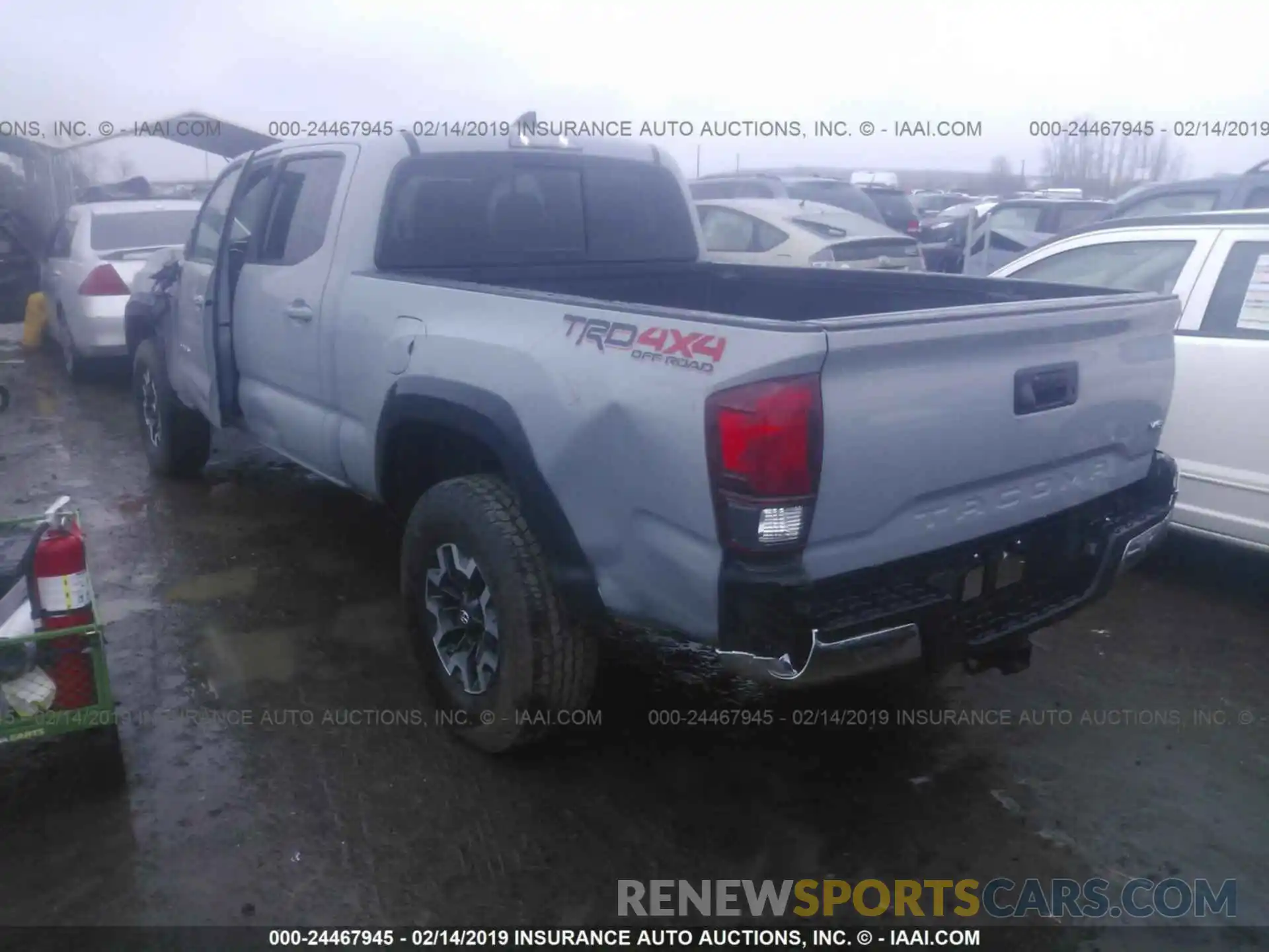 3 Photograph of a damaged car 3TMDZ5BN4KM059470 TOYOTA TACOMA 2019