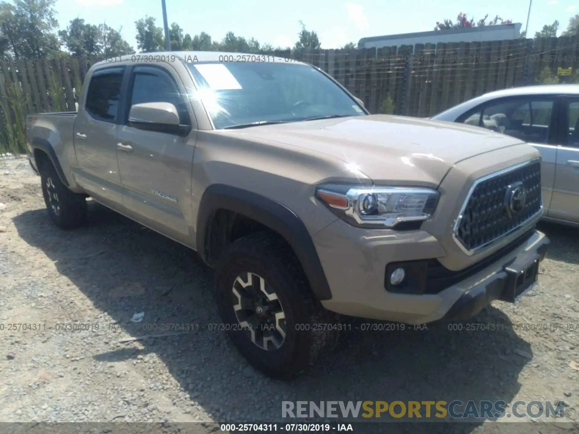 1 Photograph of a damaged car 3TMDZ5BN4KM061073 TOYOTA TACOMA 2019