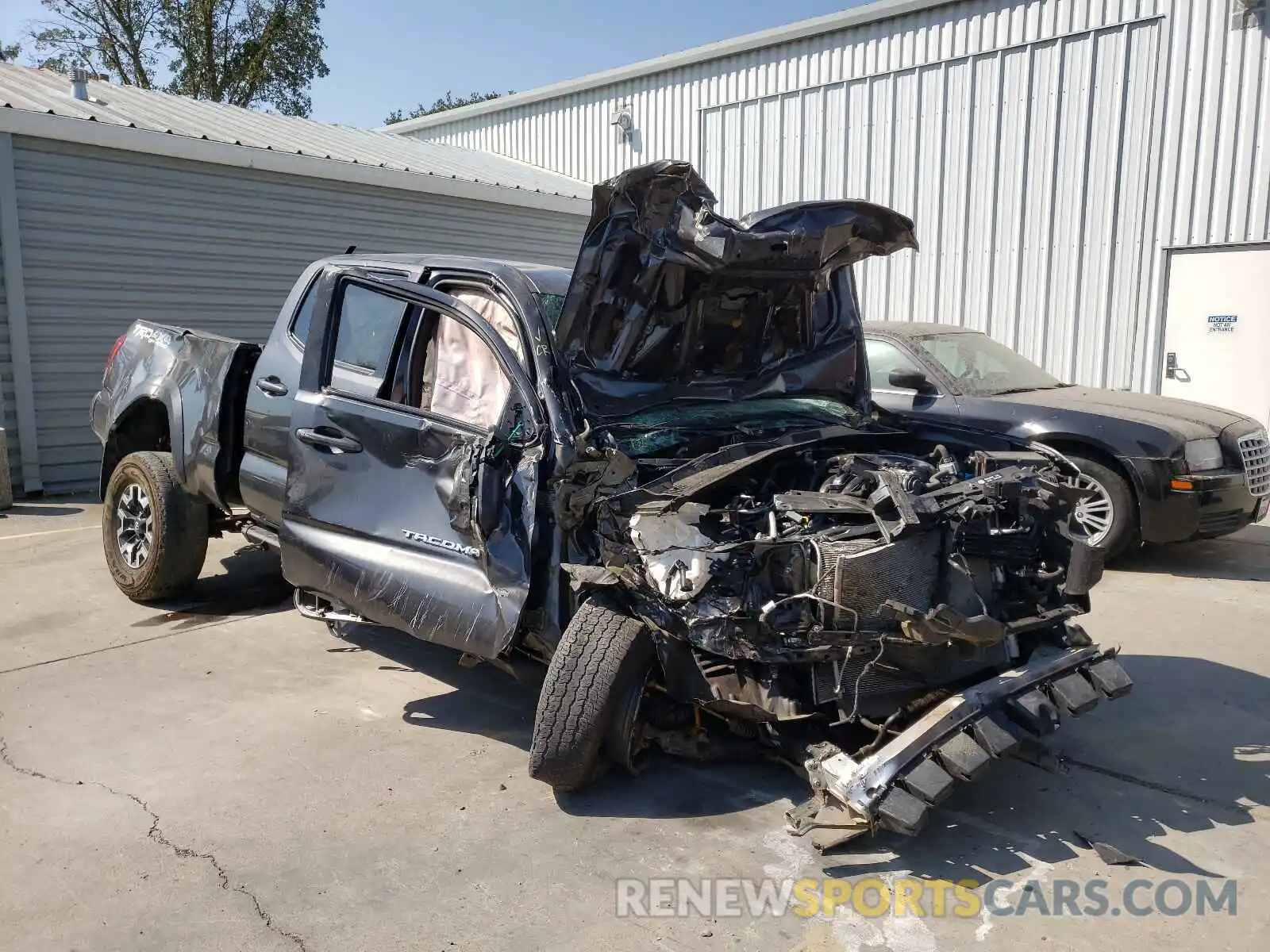 1 Photograph of a damaged car 3TMDZ5BN4KM061879 TOYOTA TACOMA 2019