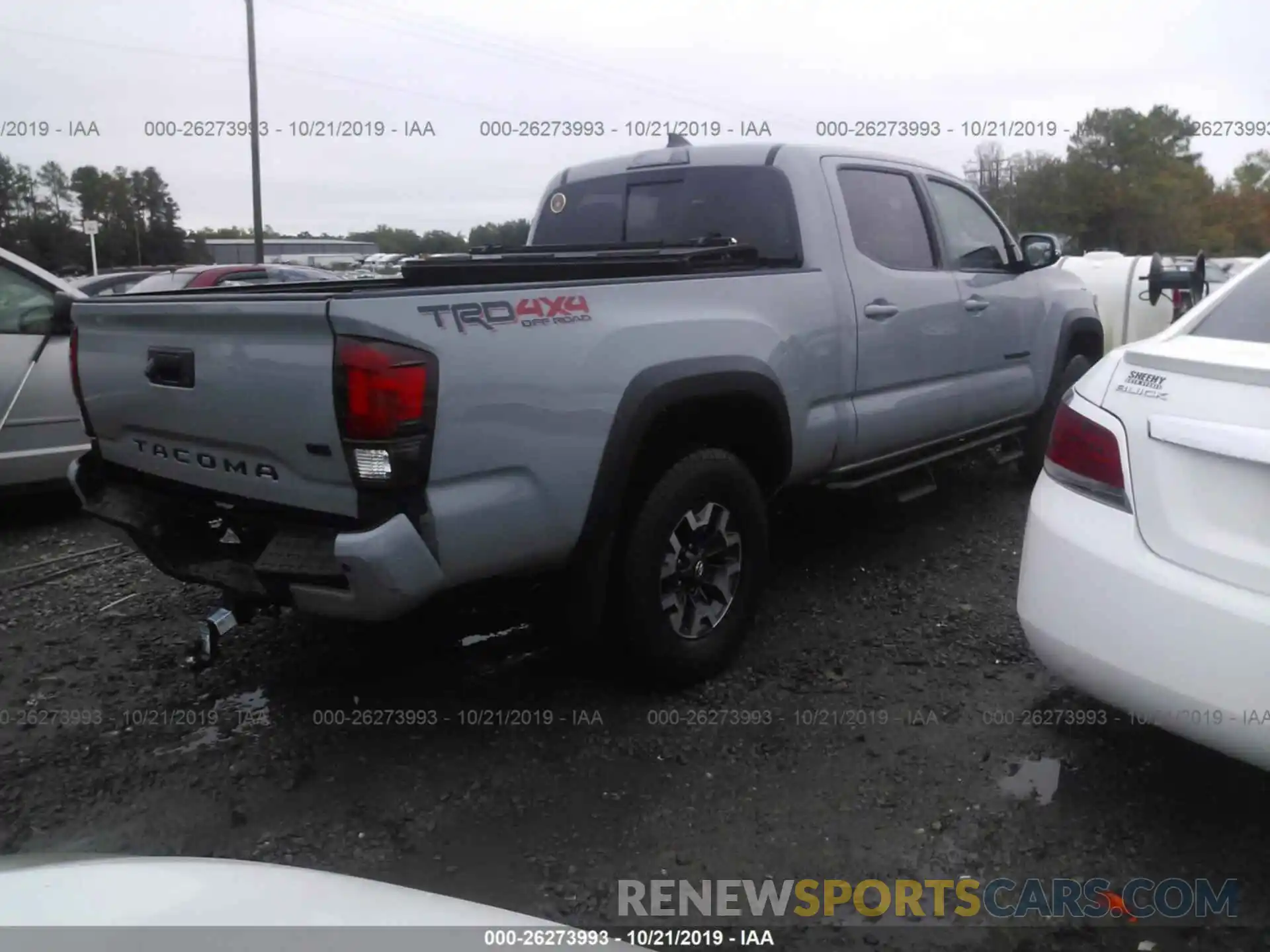 4 Photograph of a damaged car 3TMDZ5BN4KM065544 TOYOTA TACOMA 2019