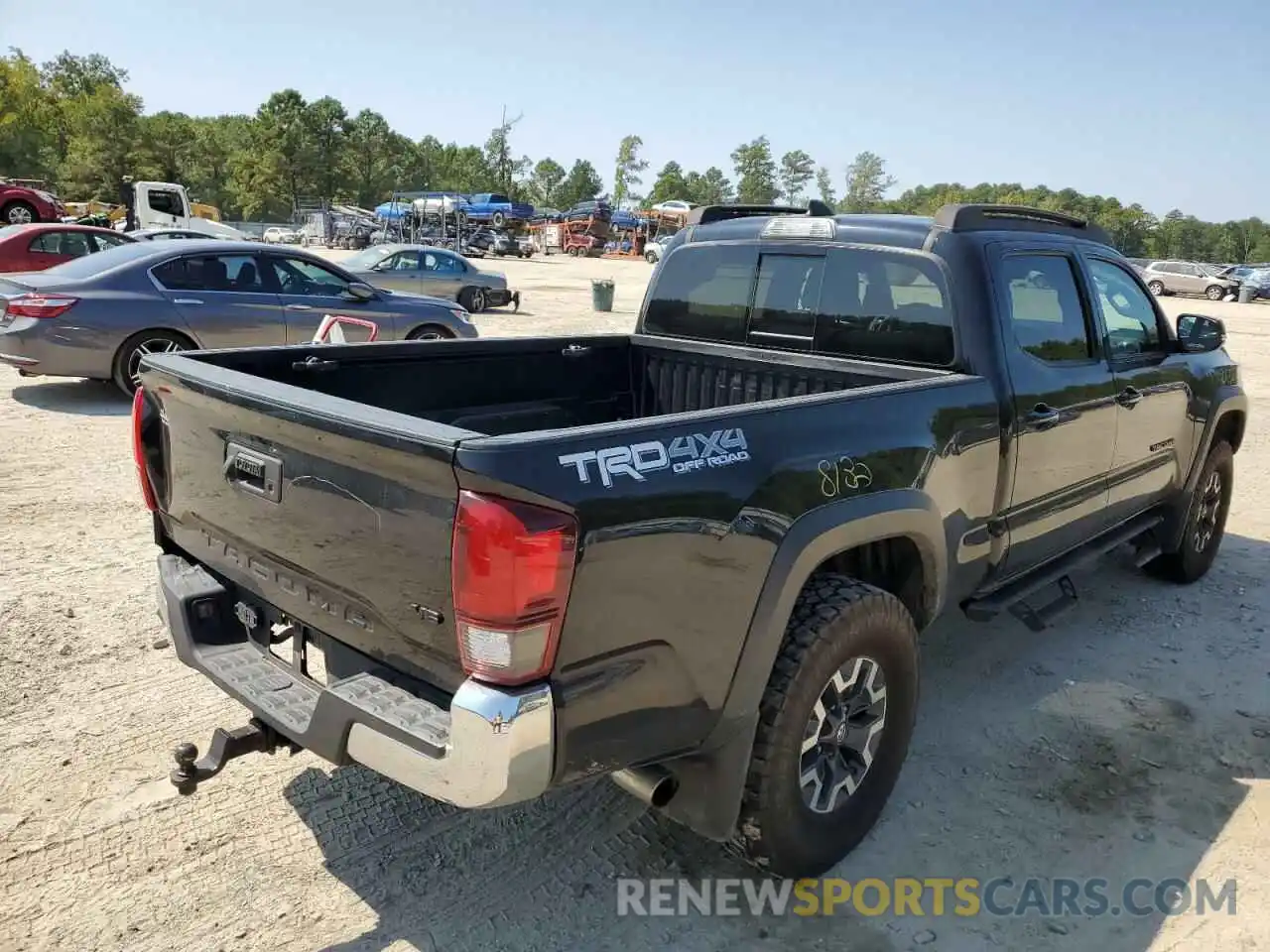 4 Фотография поврежденного автомобиля 3TMDZ5BN4KM065642 TOYOTA TACOMA 2019