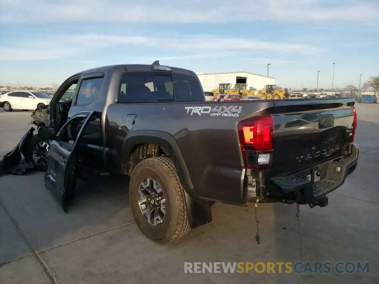 3 Фотография поврежденного автомобиля 3TMDZ5BN4KM069934 TOYOTA TACOMA 2019