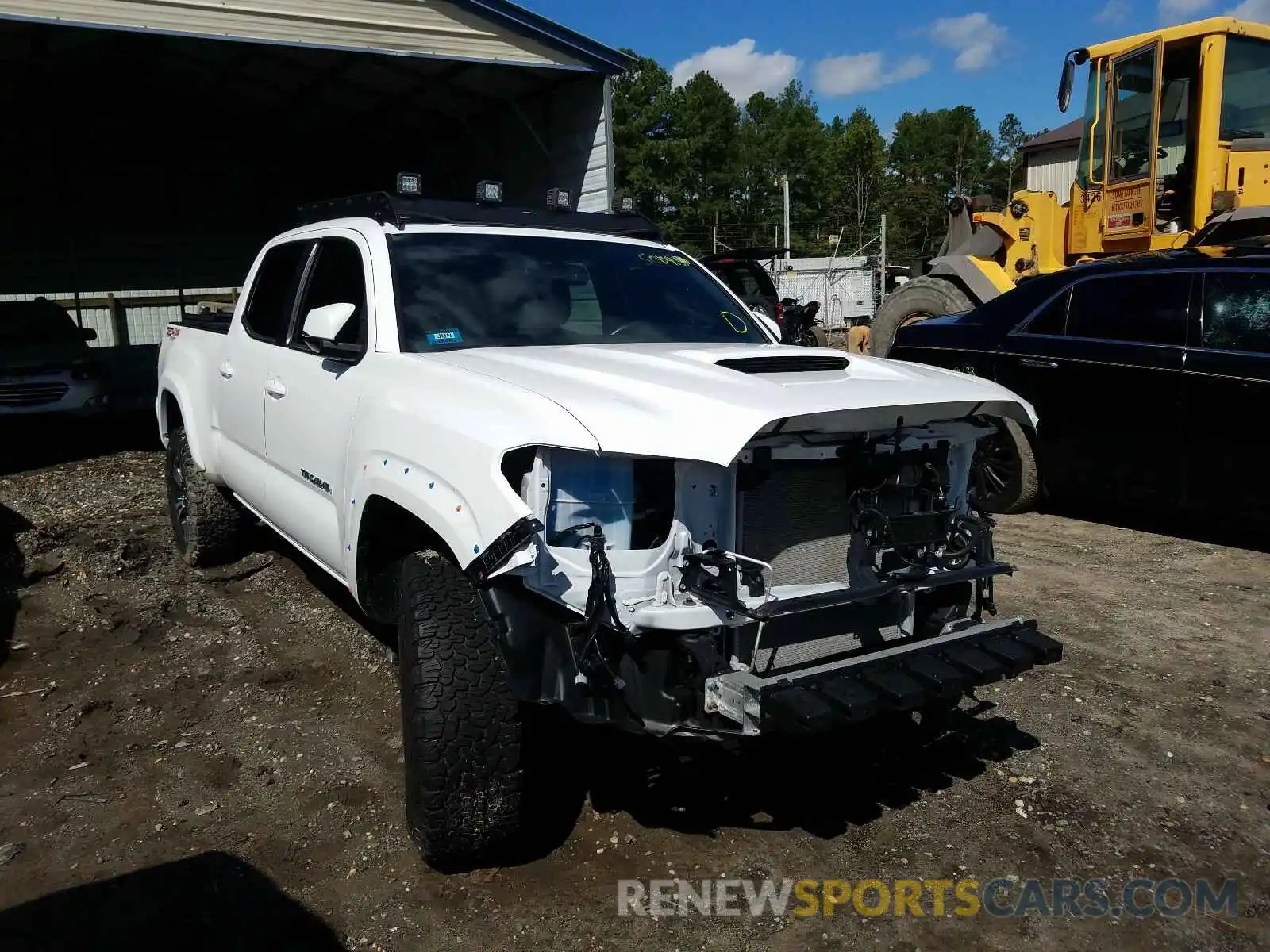 1 Photograph of a damaged car 3TMDZ5BN4KM070212 TOYOTA TACOMA 2019