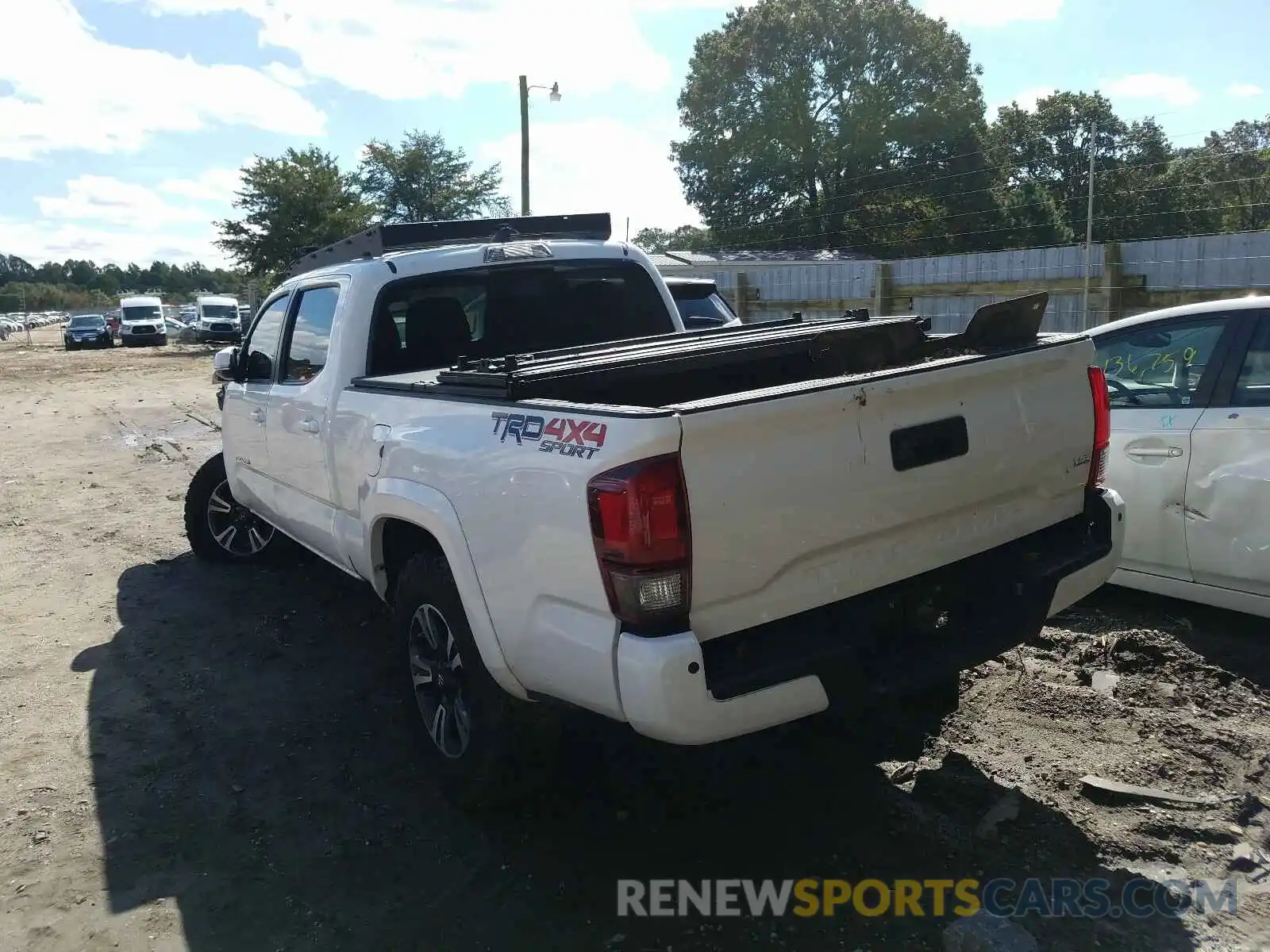 3 Photograph of a damaged car 3TMDZ5BN4KM070212 TOYOTA TACOMA 2019