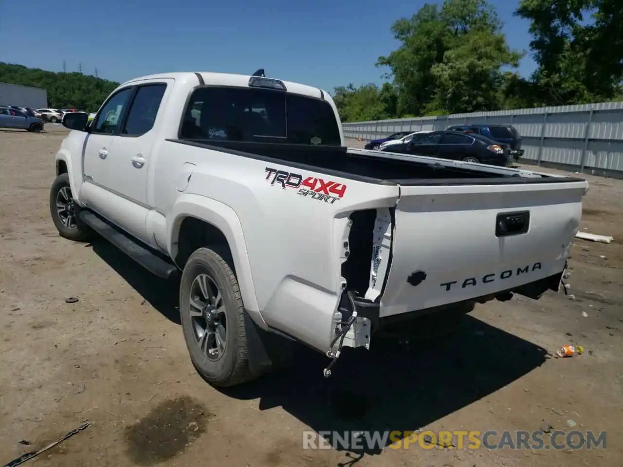 3 Photograph of a damaged car 3TMDZ5BN4KM078245 TOYOTA TACOMA 2019