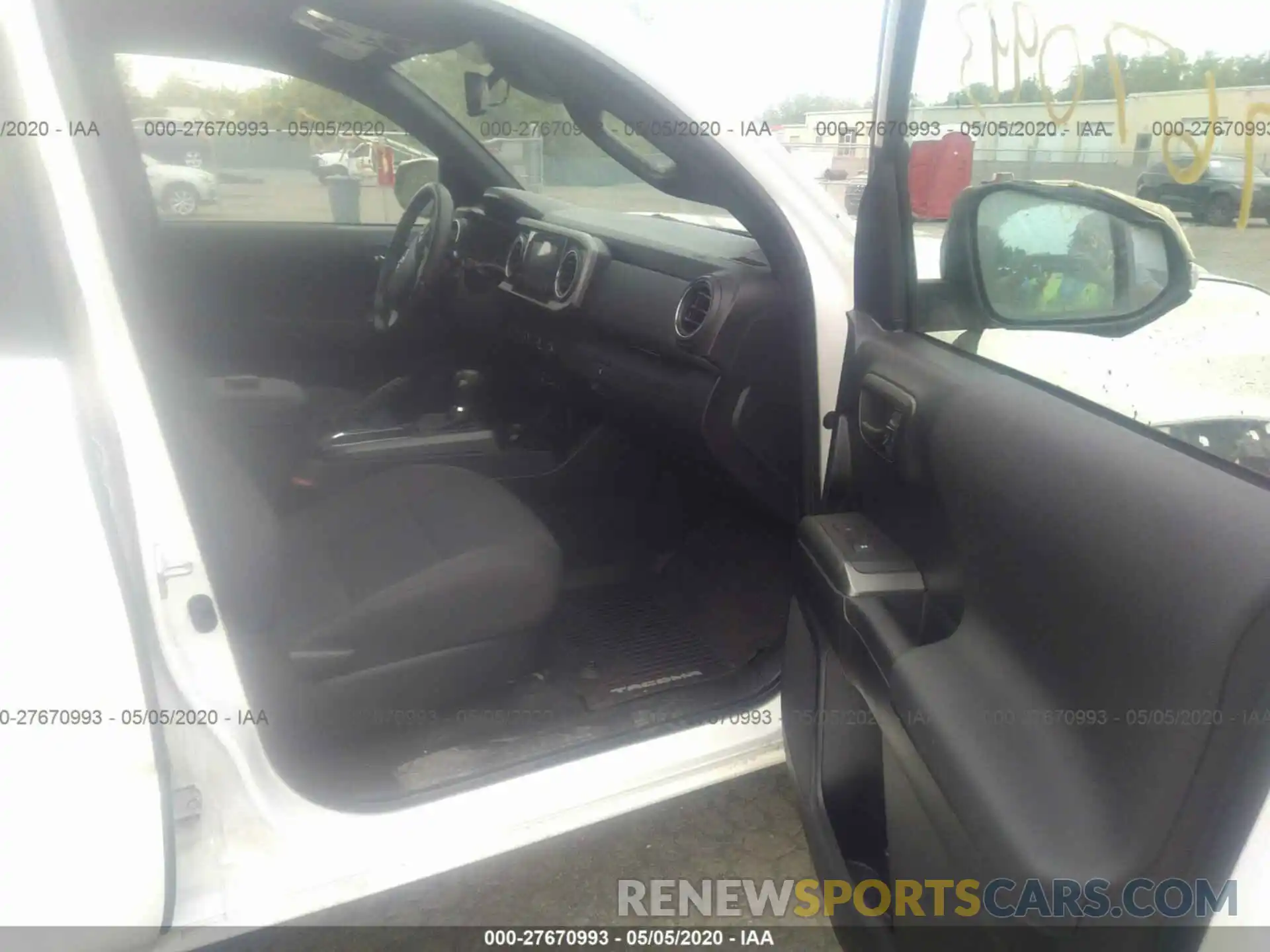 5 Photograph of a damaged car 3TMDZ5BN5KM056044 TOYOTA TACOMA 2019