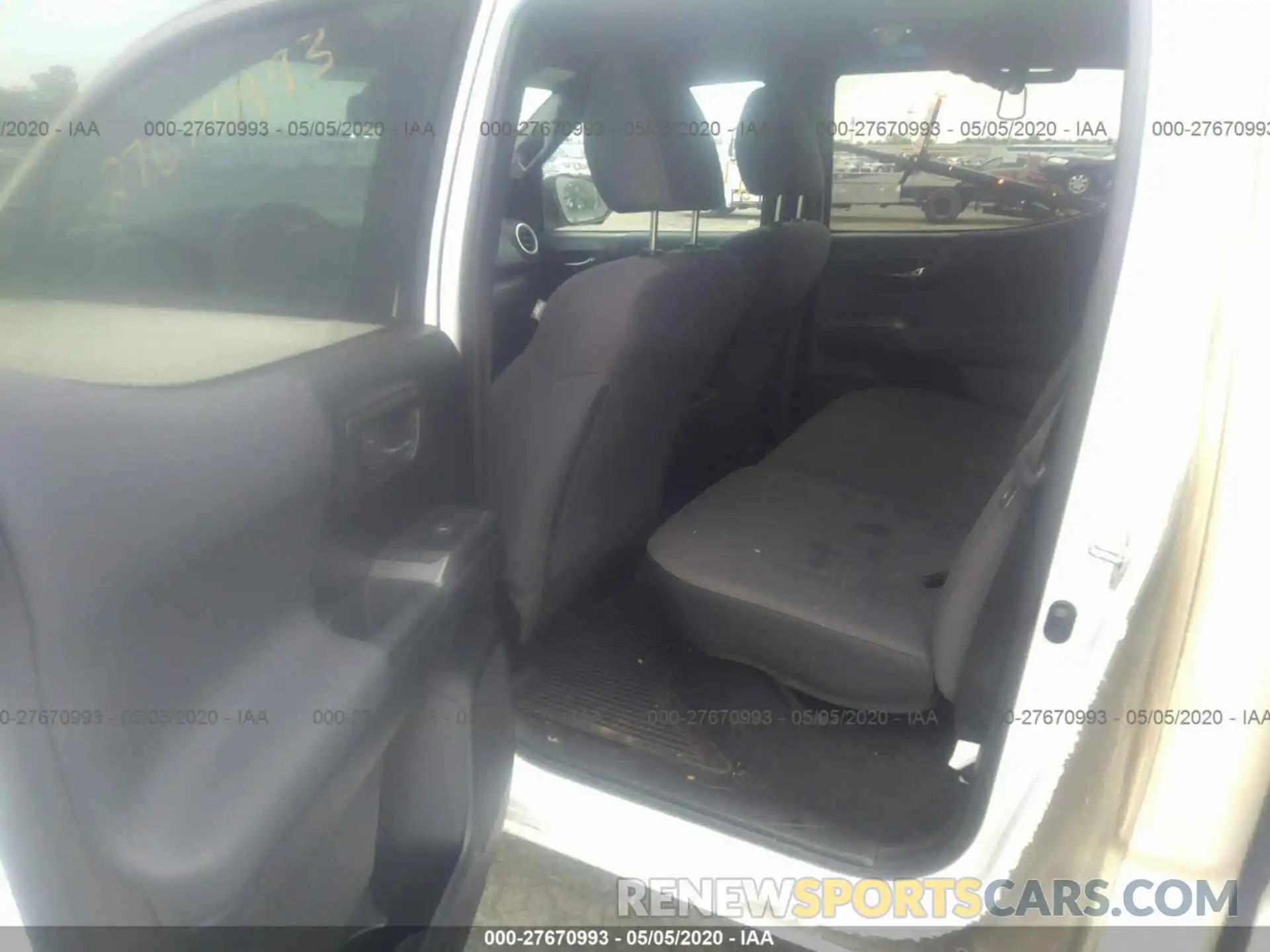 8 Photograph of a damaged car 3TMDZ5BN5KM056044 TOYOTA TACOMA 2019