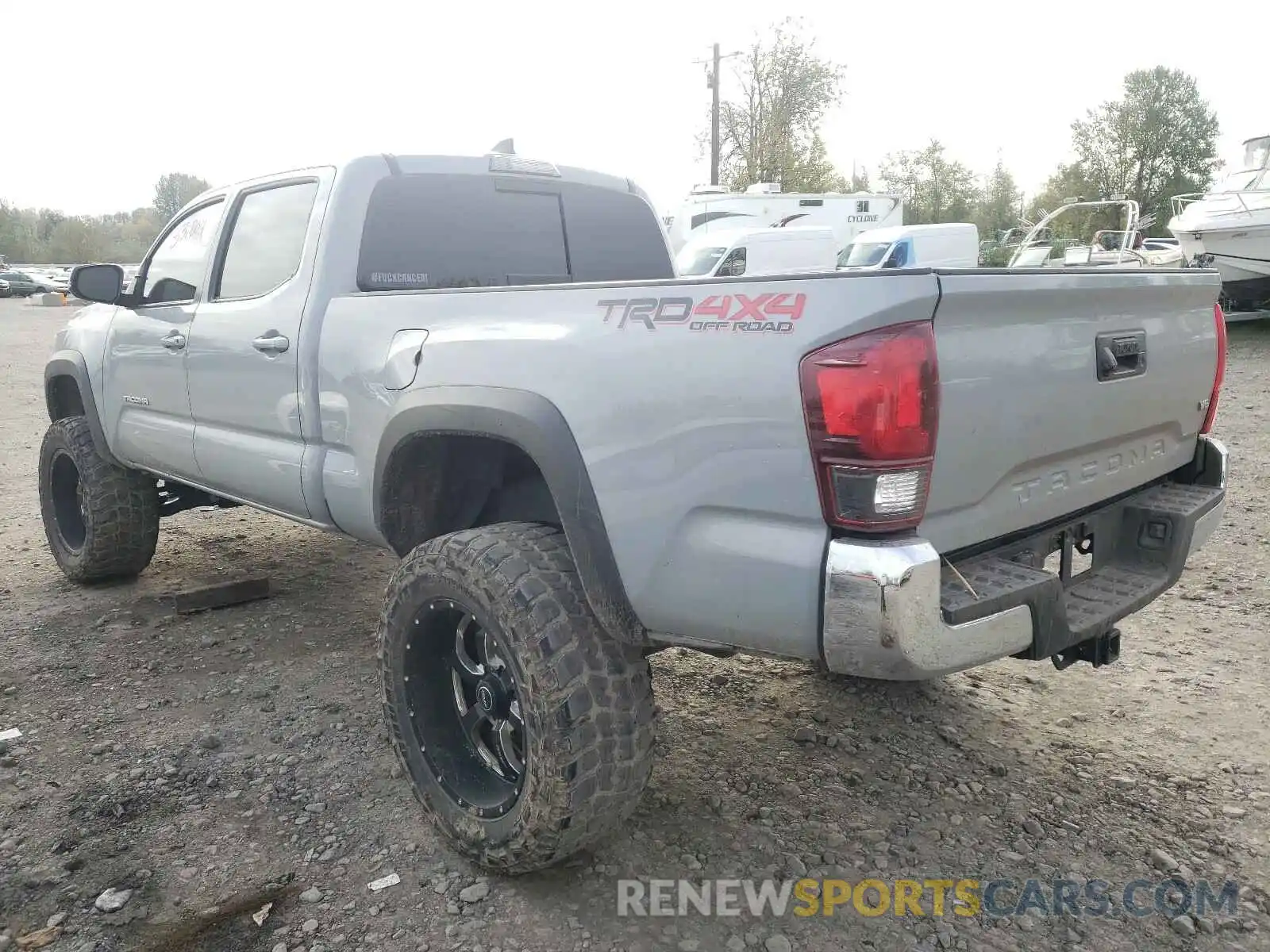 3 Photograph of a damaged car 3TMDZ5BN5KM056979 TOYOTA TACOMA 2019