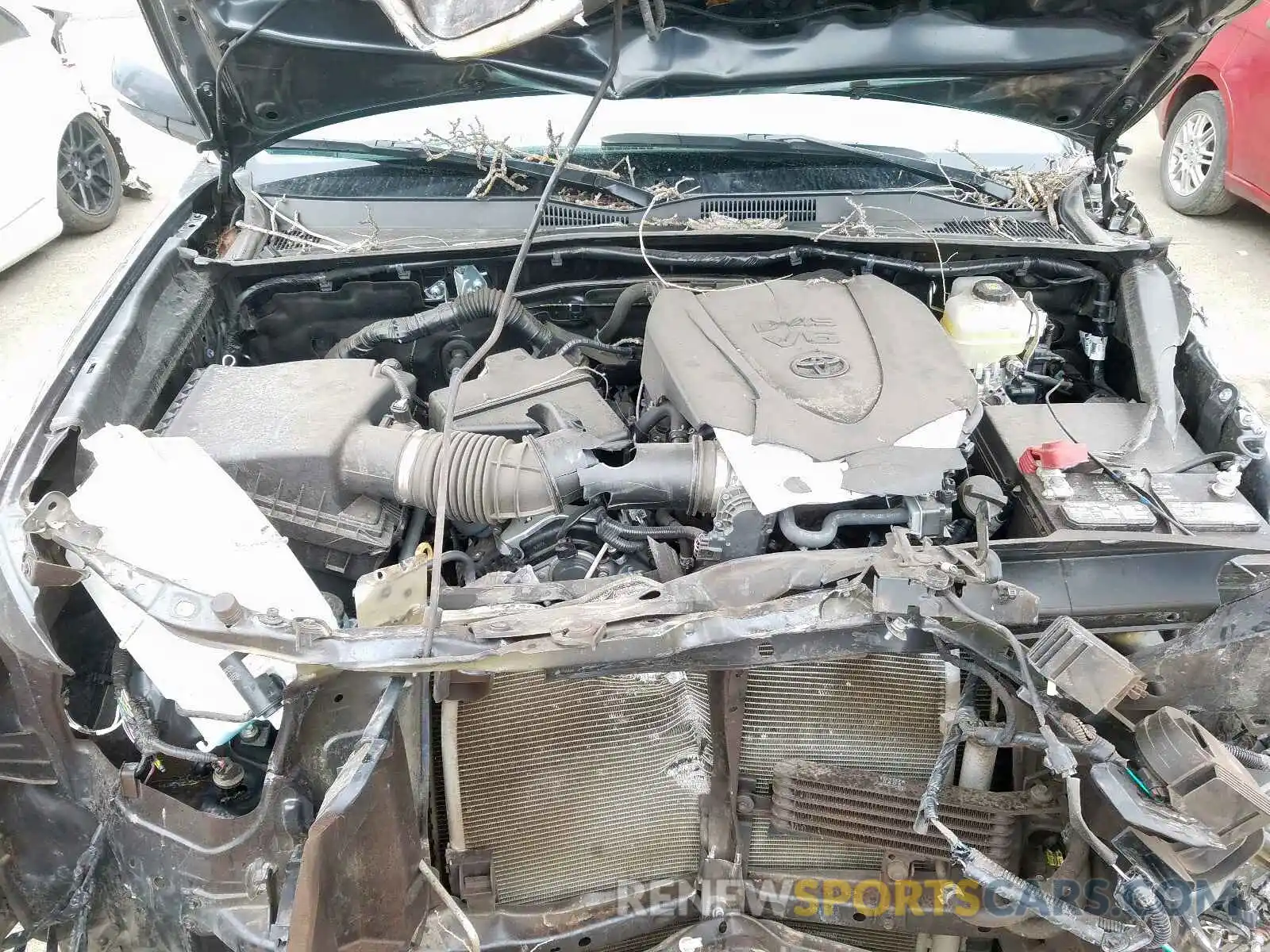 7 Photograph of a damaged car 3TMDZ5BN5KM058313 TOYOTA TACOMA 2019