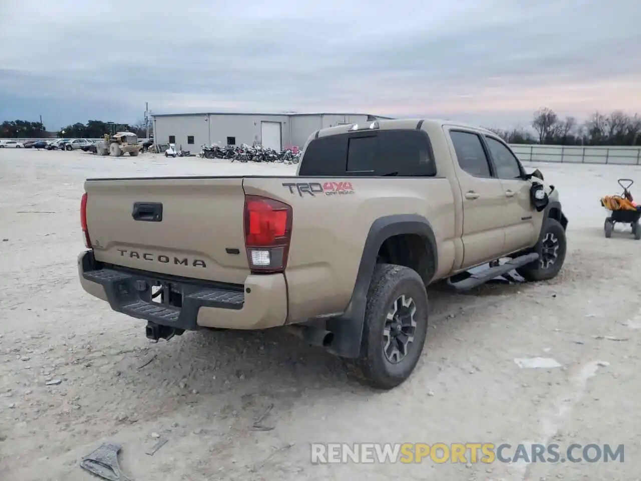 4 Photograph of a damaged car 3TMDZ5BN5KM058747 TOYOTA TACOMA 2019