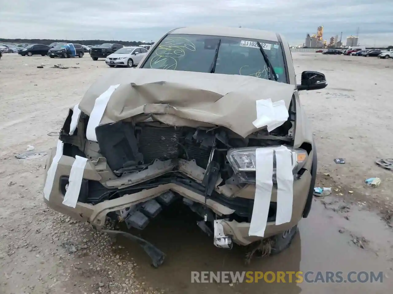 9 Photograph of a damaged car 3TMDZ5BN5KM058747 TOYOTA TACOMA 2019