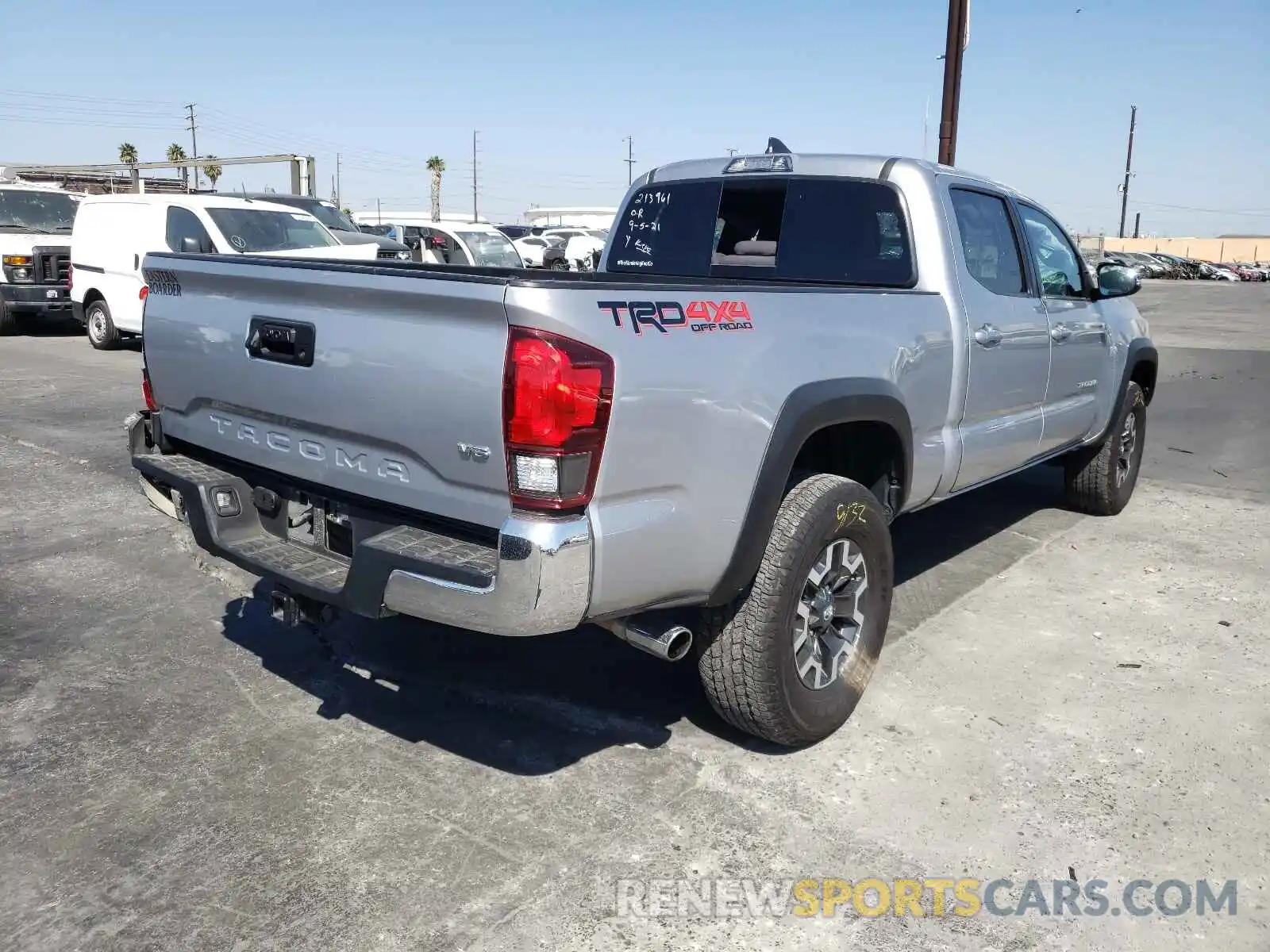 4 Photograph of a damaged car 3TMDZ5BN5KM058862 TOYOTA TACOMA 2019