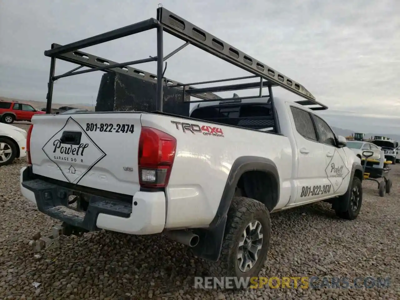 4 Photograph of a damaged car 3TMDZ5BN5KM059770 TOYOTA TACOMA 2019