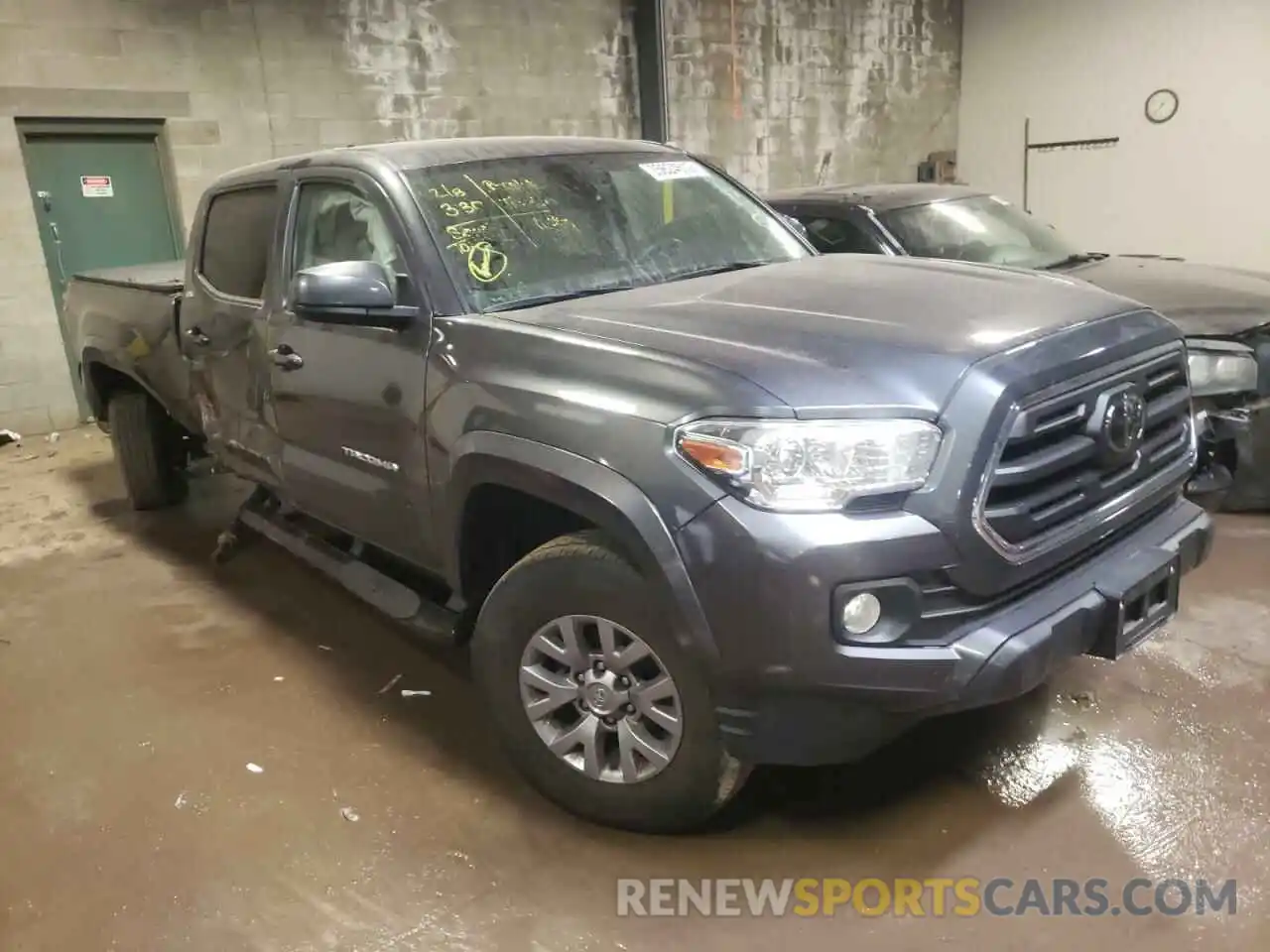 1 Photograph of a damaged car 3TMDZ5BN5KM059932 TOYOTA TACOMA 2019