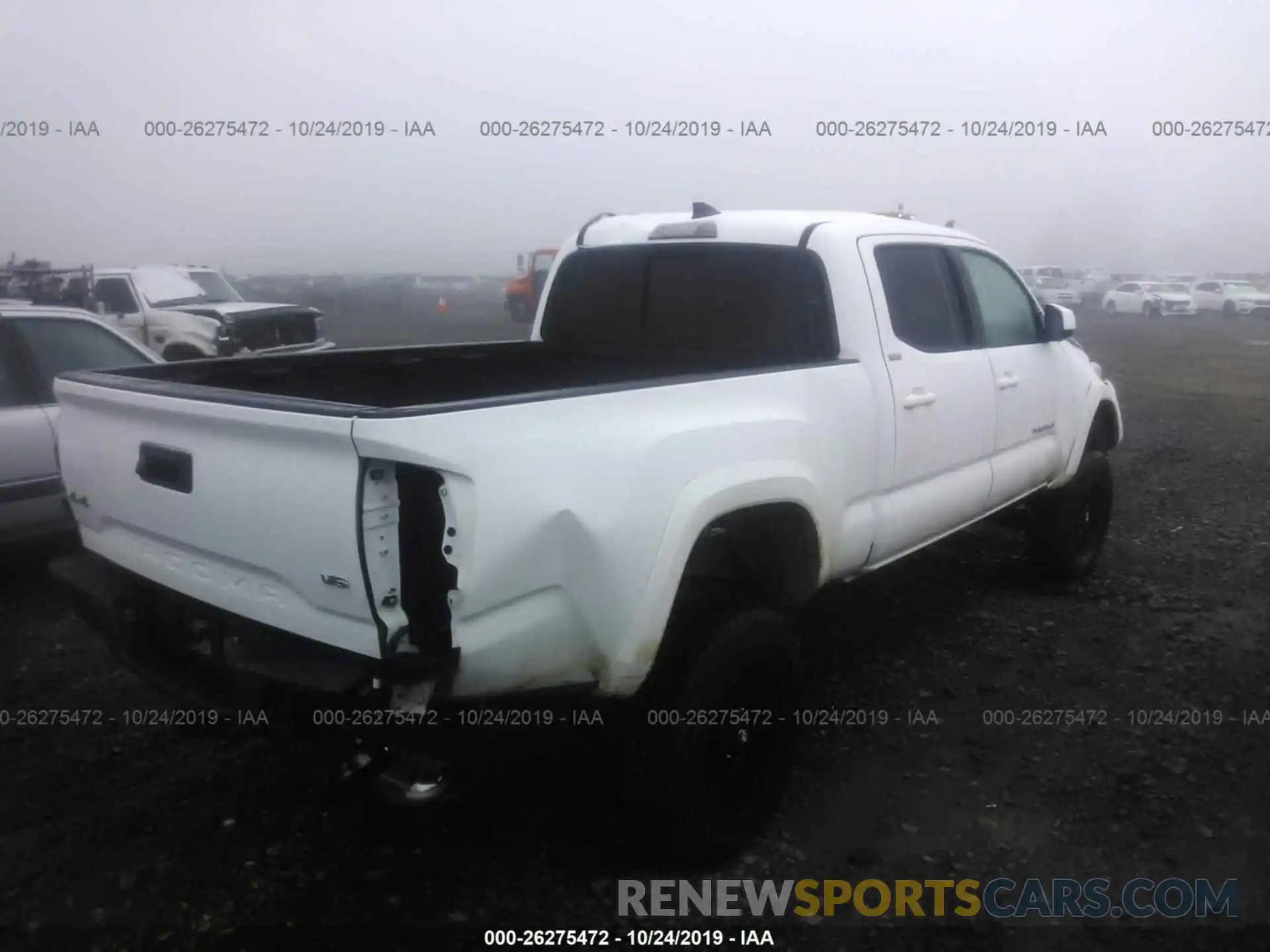 4 Photograph of a damaged car 3TMDZ5BN5KM060384 TOYOTA TACOMA 2019