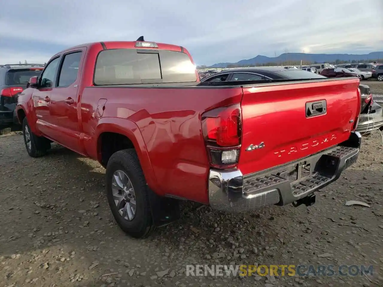 3 Photograph of a damaged car 3TMDZ5BN5KM060420 TOYOTA TACOMA 2019