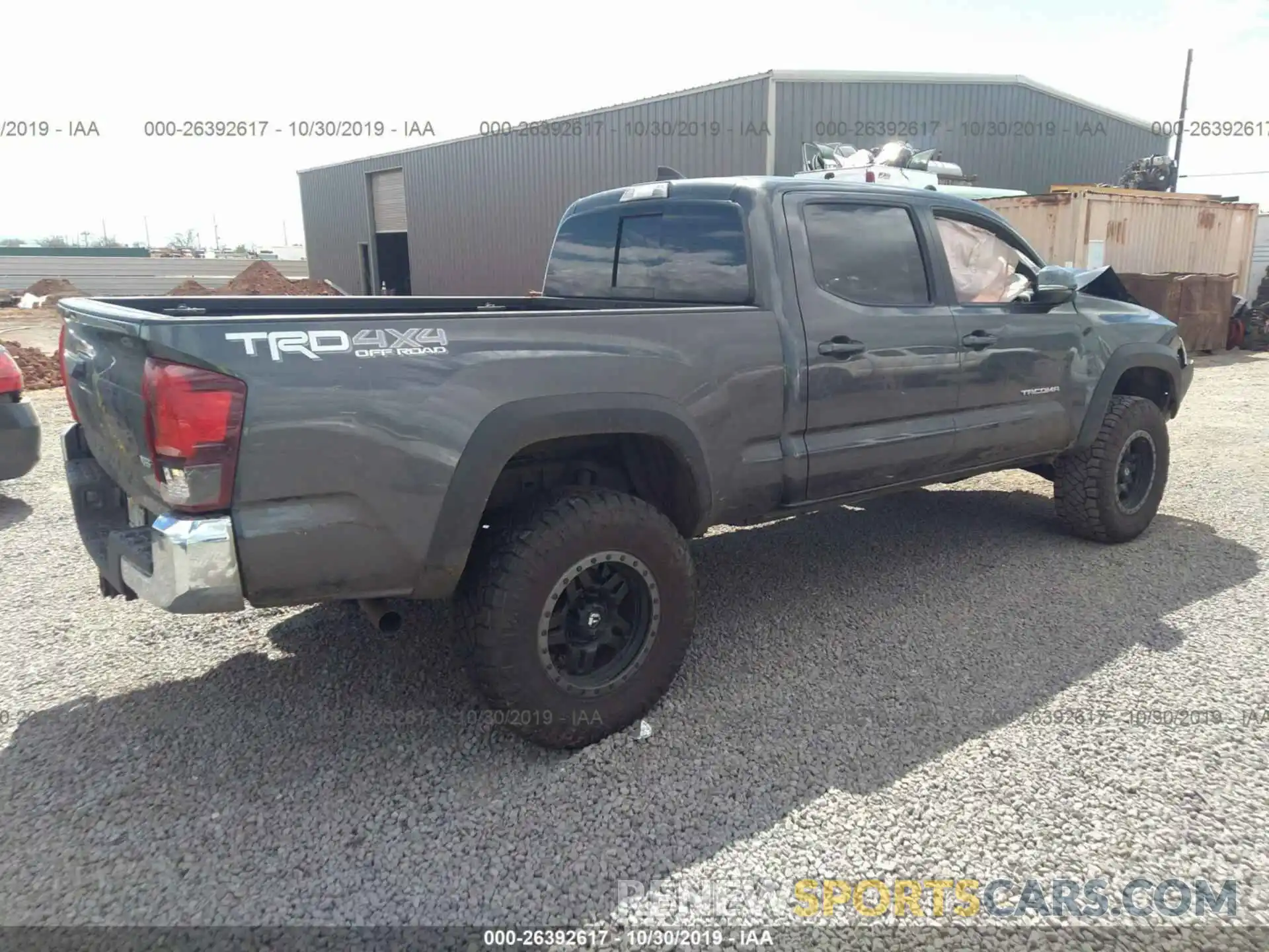 4 Photograph of a damaged car 3TMDZ5BN5KM060756 TOYOTA TACOMA 2019