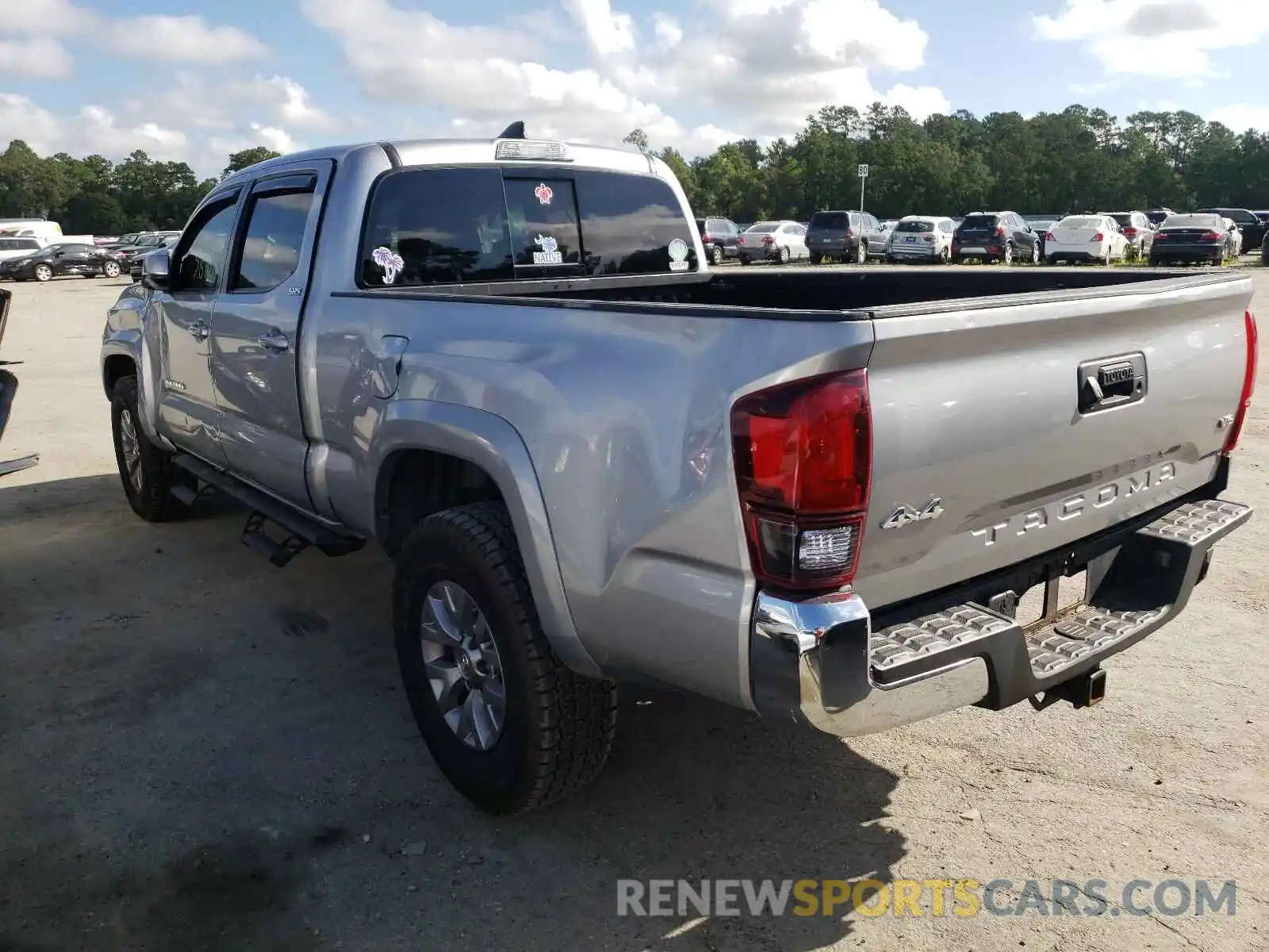 3 Photograph of a damaged car 3TMDZ5BN5KM065150 TOYOTA TACOMA 2019