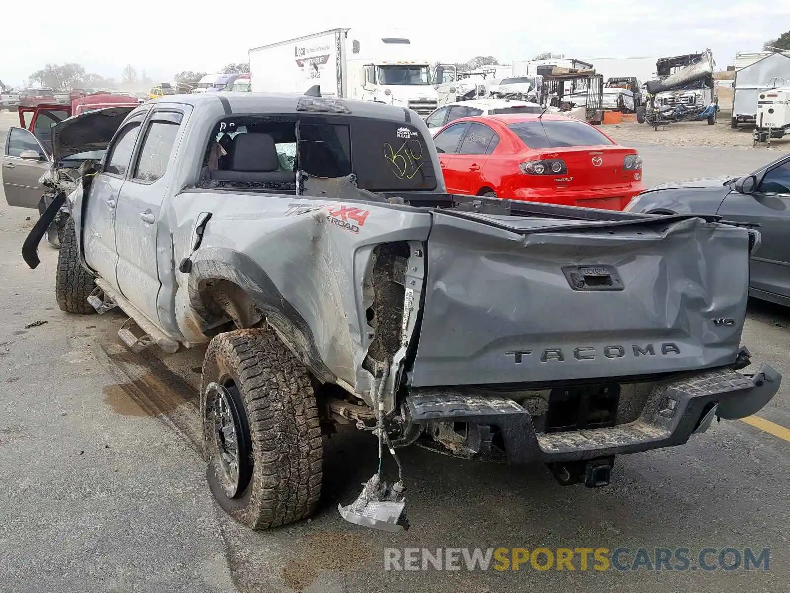 3 Photograph of a damaged car 3TMDZ5BN5KM065679 TOYOTA TACOMA 2019