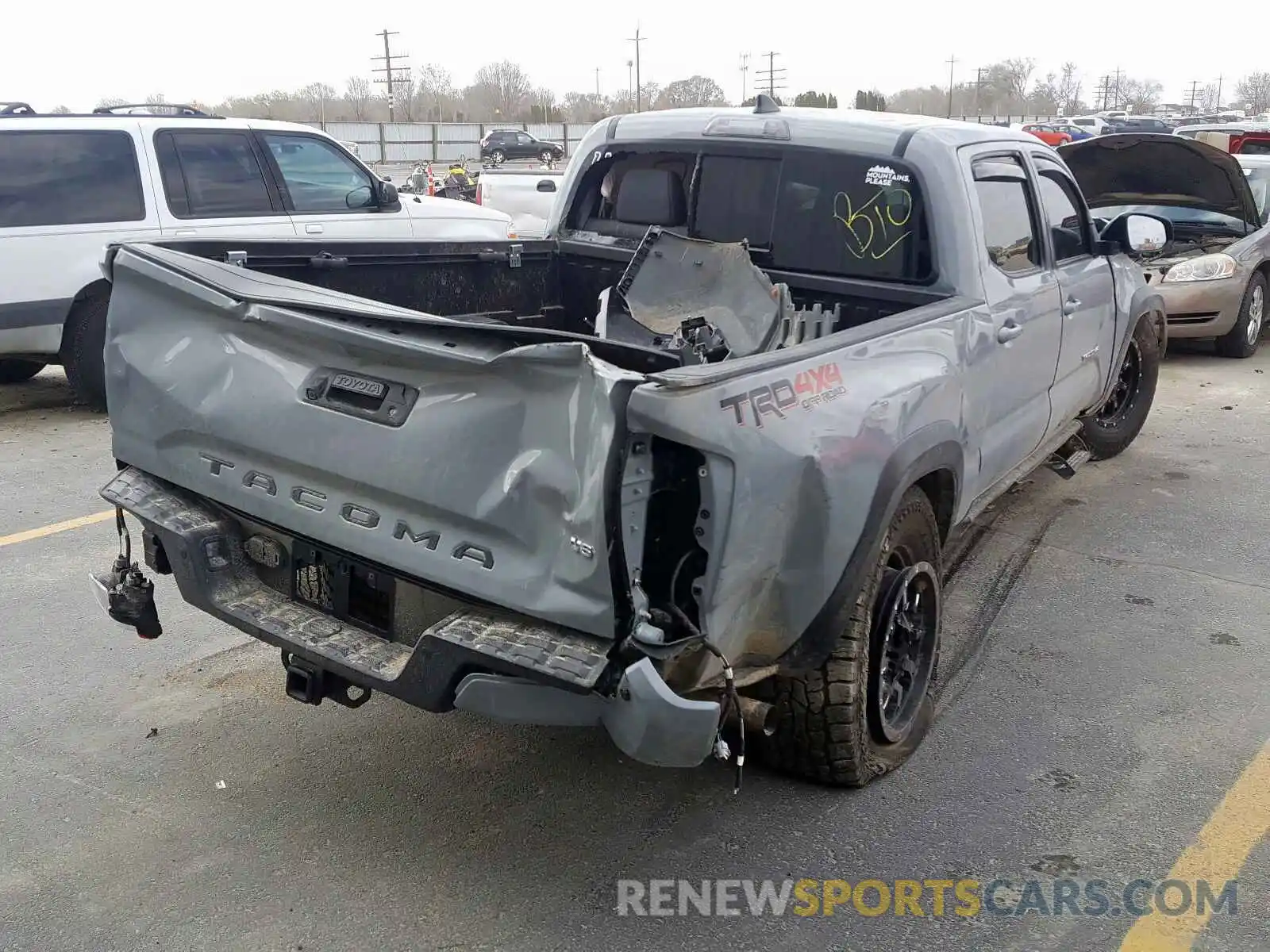 4 Photograph of a damaged car 3TMDZ5BN5KM065679 TOYOTA TACOMA 2019