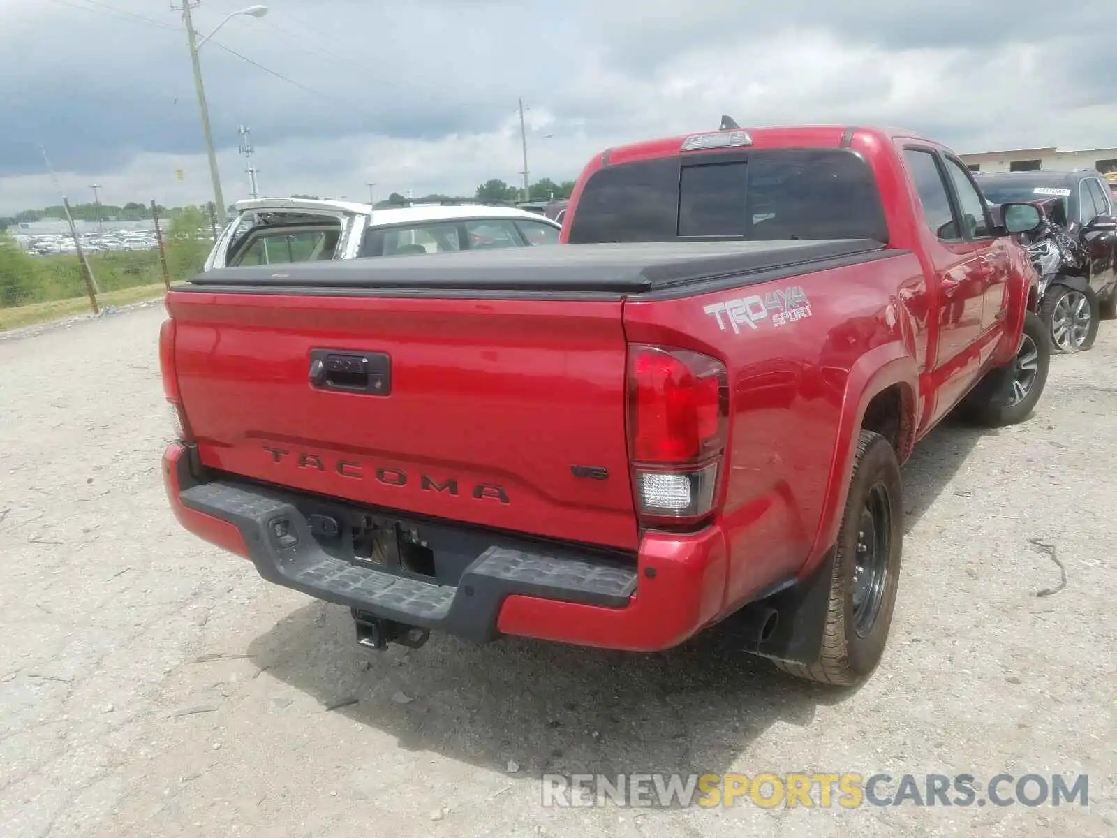 4 Photograph of a damaged car 3TMDZ5BN5KM067724 TOYOTA TACOMA 2019