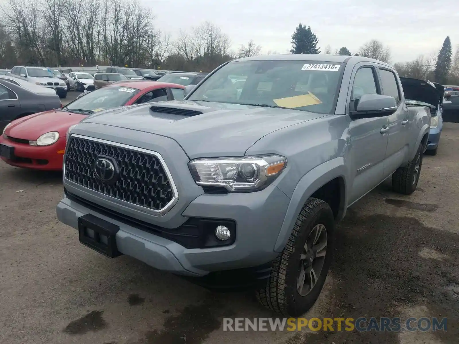 2 Photograph of a damaged car 3TMDZ5BN5KM075094 TOYOTA TACOMA 2019