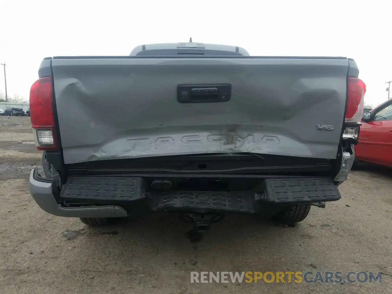 9 Photograph of a damaged car 3TMDZ5BN5KM075094 TOYOTA TACOMA 2019