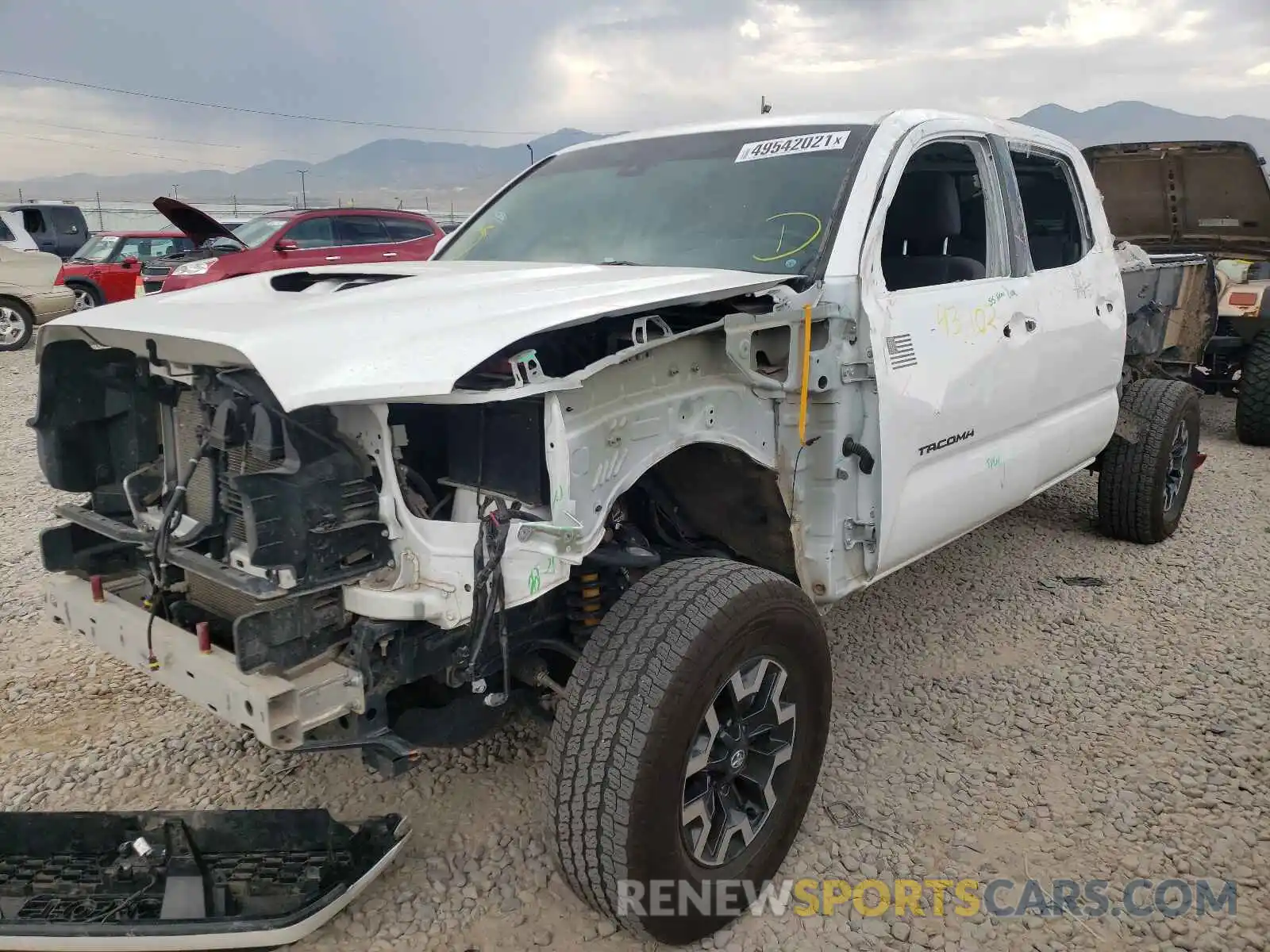 2 Photograph of a damaged car 3TMDZ5BN6KM057204 TOYOTA TACOMA 2019