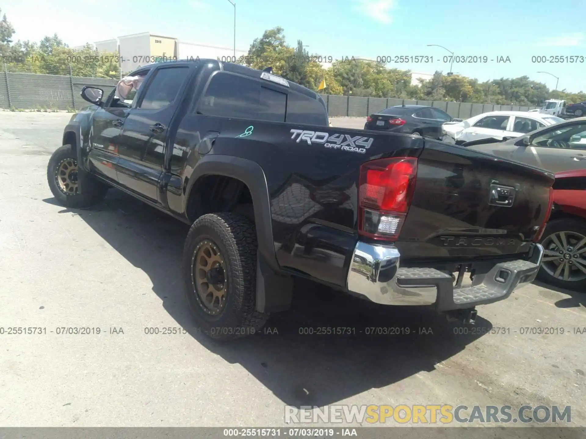 3 Photograph of a damaged car 3TMDZ5BN6KM058224 TOYOTA TACOMA 2019