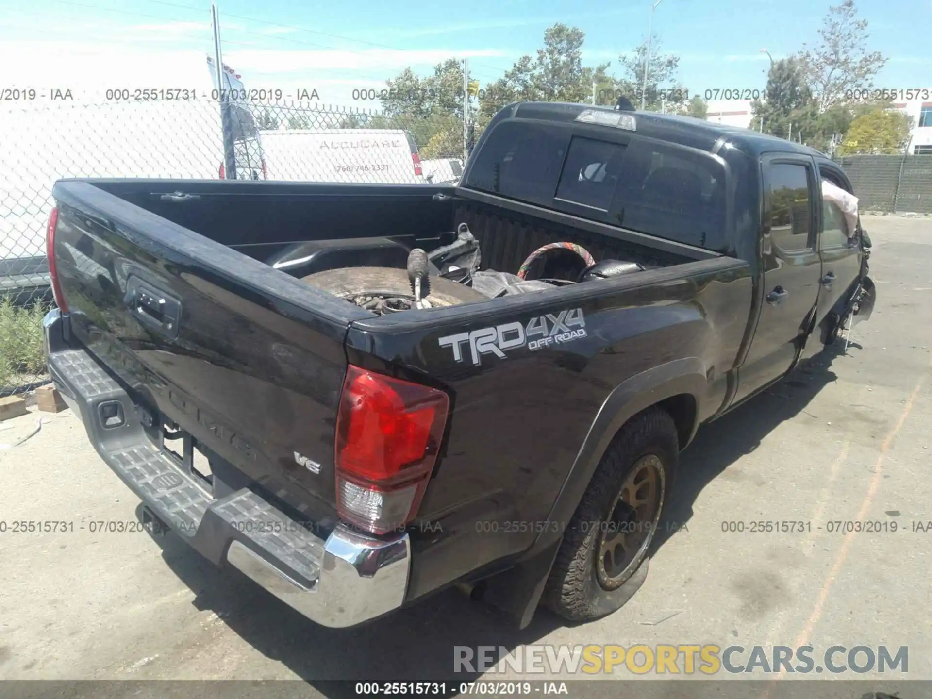 4 Фотография поврежденного автомобиля 3TMDZ5BN6KM058224 TOYOTA TACOMA 2019