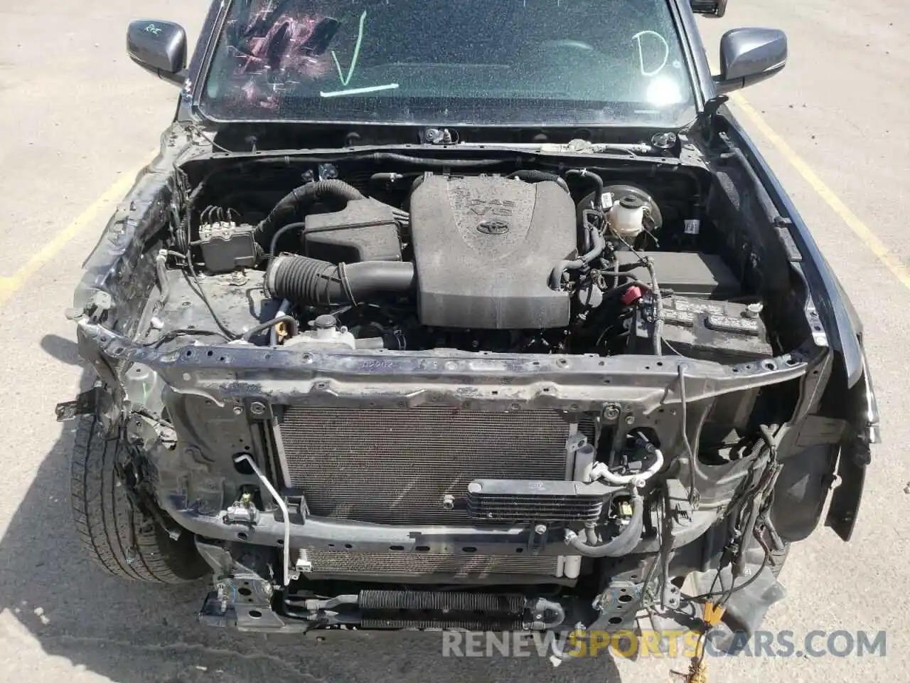 7 Photograph of a damaged car 3TMDZ5BN6KM060037 TOYOTA TACOMA 2019