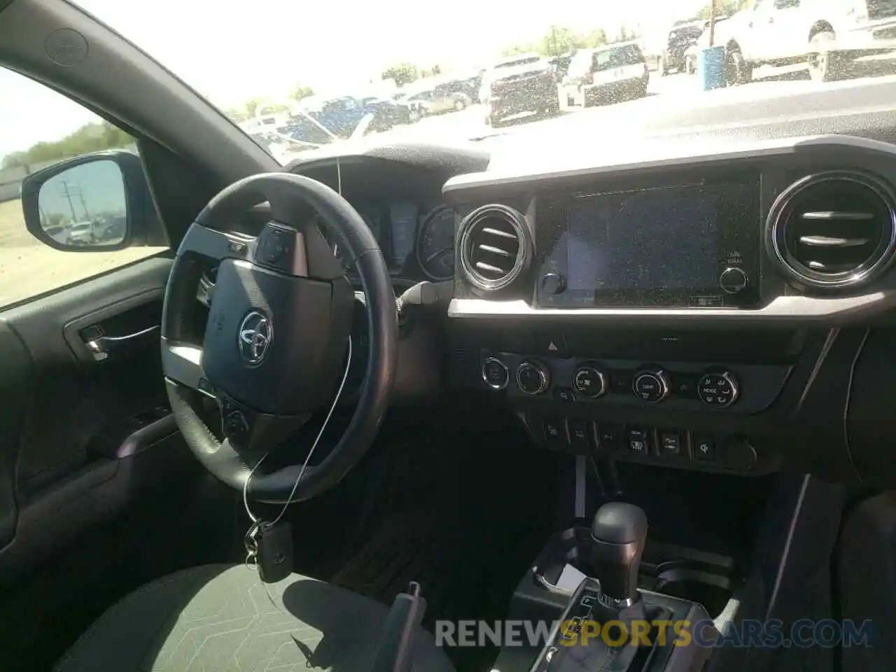 9 Photograph of a damaged car 3TMDZ5BN6KM060037 TOYOTA TACOMA 2019